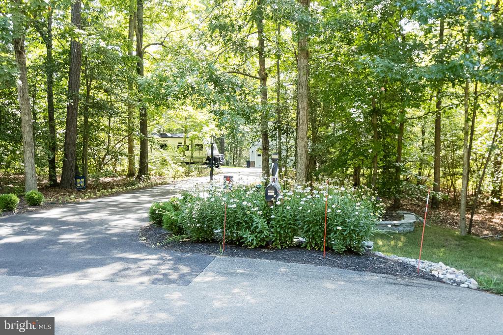 20740 CHESTNUT RIDGE DRIVE