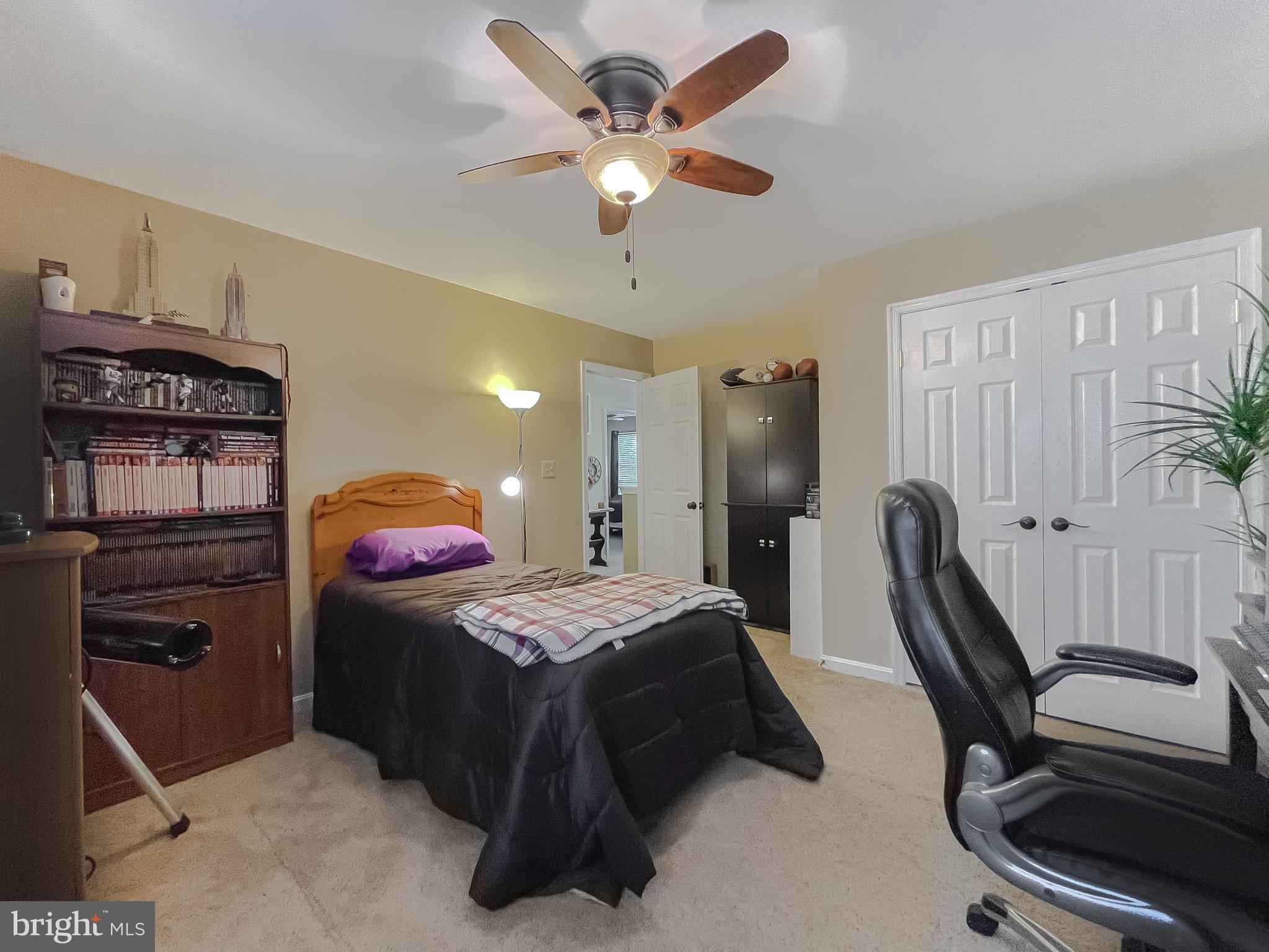 20990 Woodmere Dr