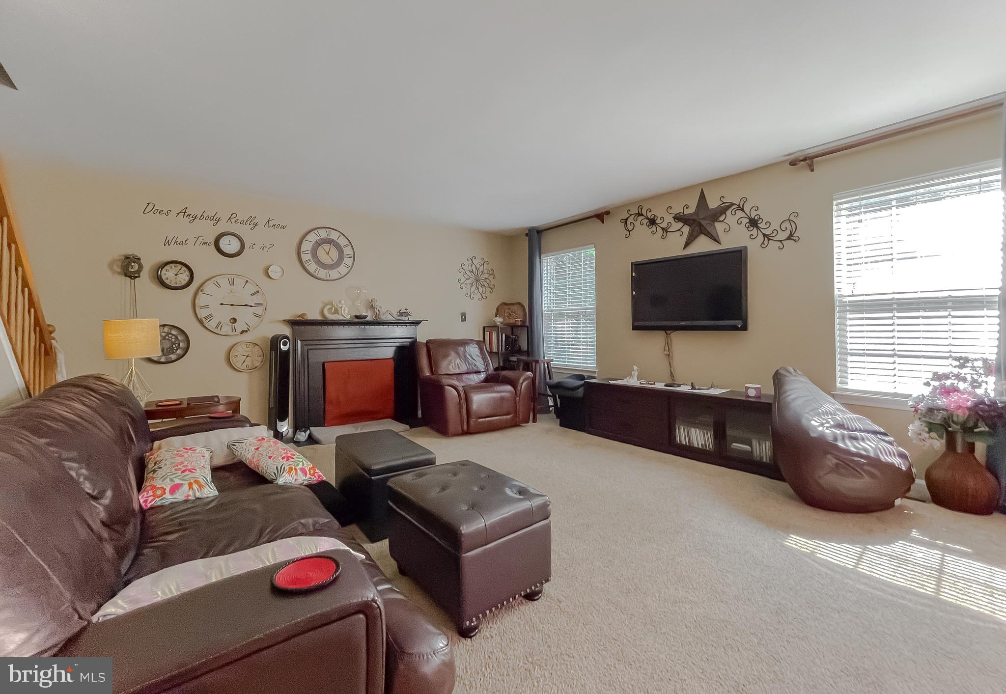 20990 Woodmere Dr