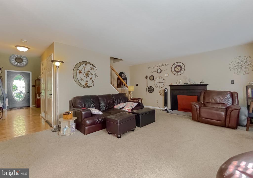 20990 Woodmere Dr