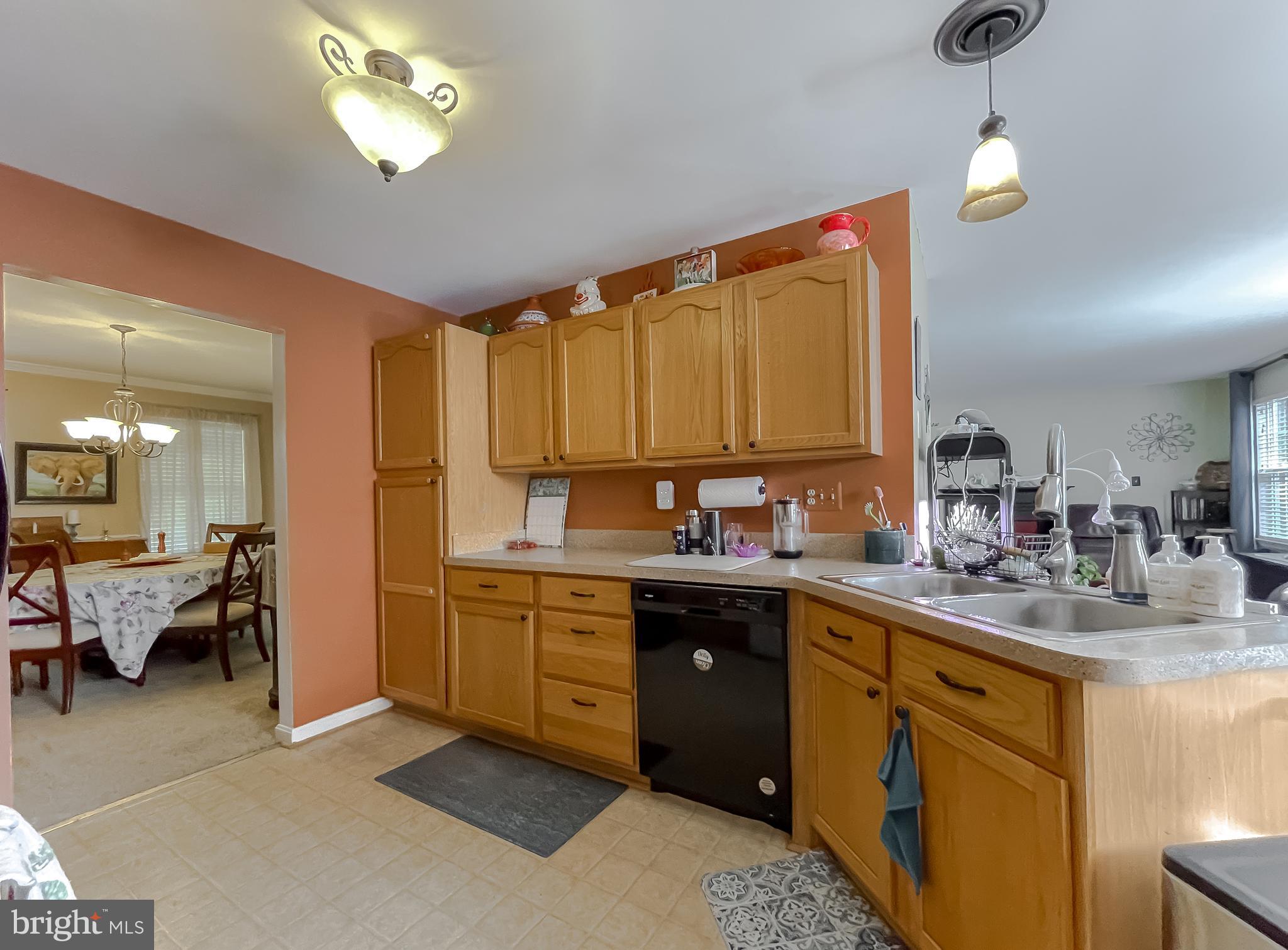20990 Woodmere Dr