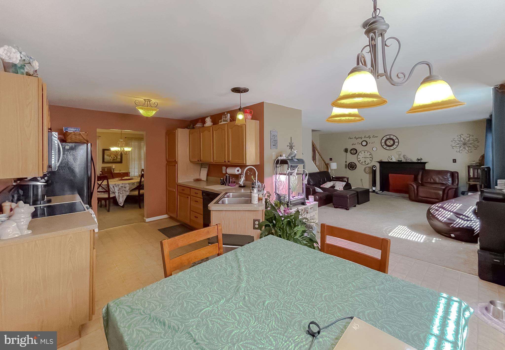 20990 Woodmere Dr