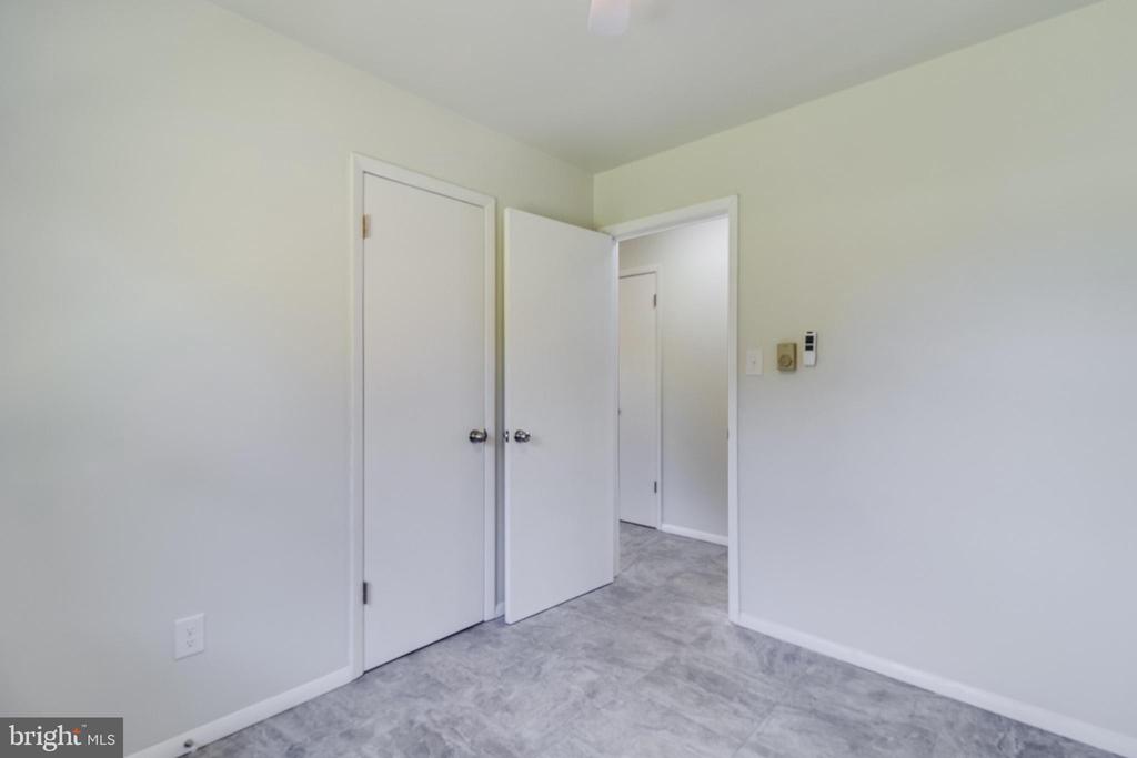 22642 MILL CREEK DRIVE