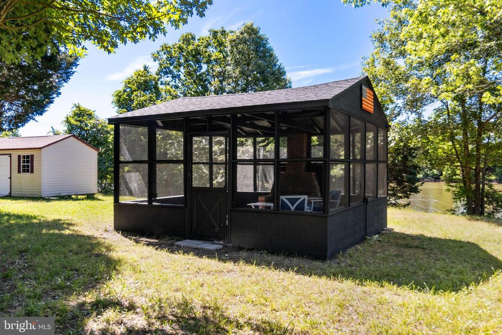 22642 MILL CREEK DRIVE