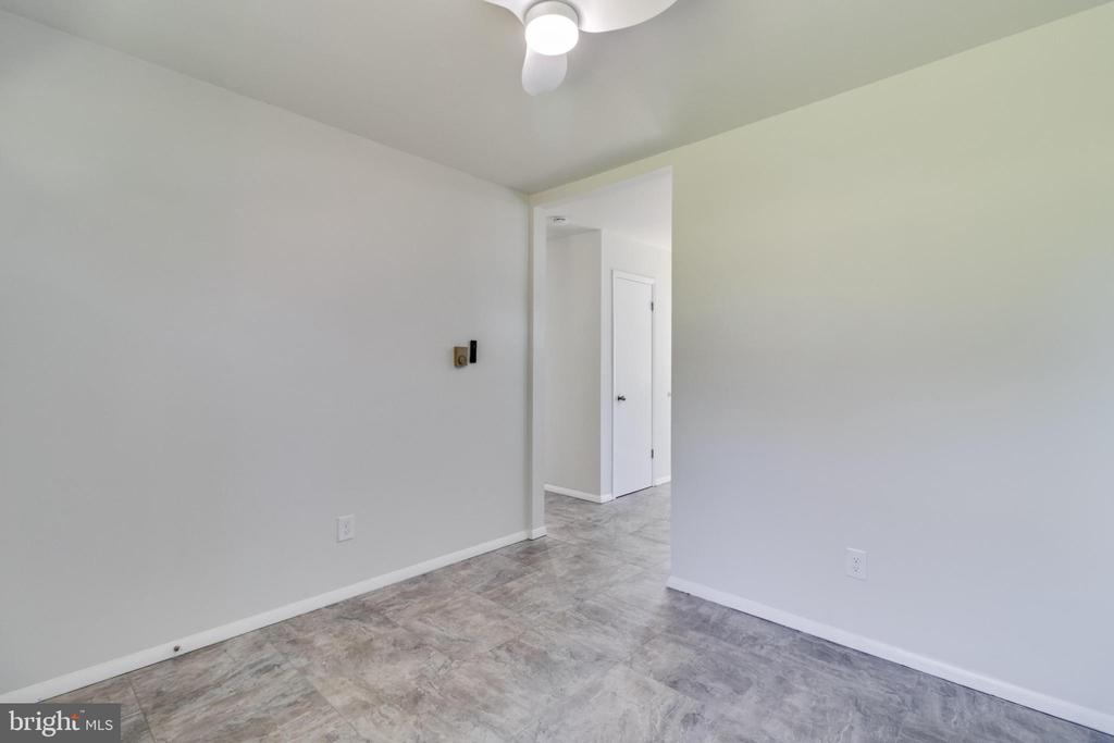 22642 MILL CREEK DRIVE