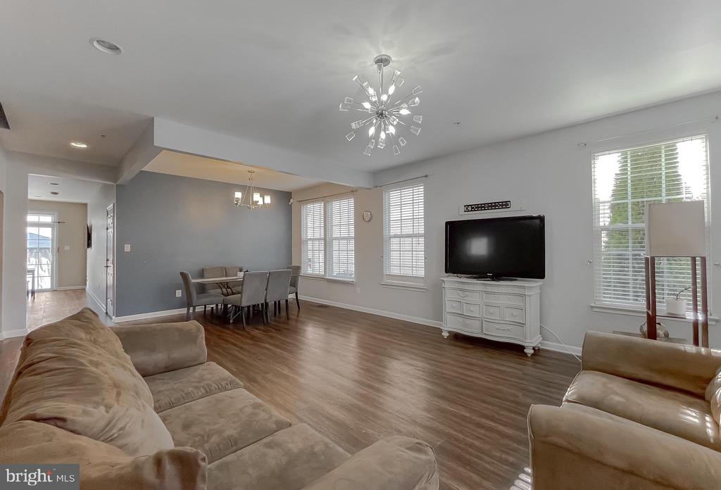 23117 Jasmine Way