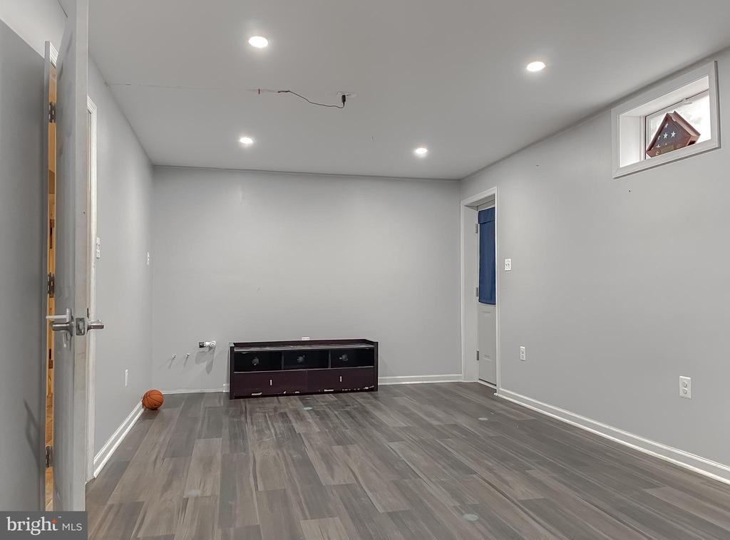 23117 Jasmine Way