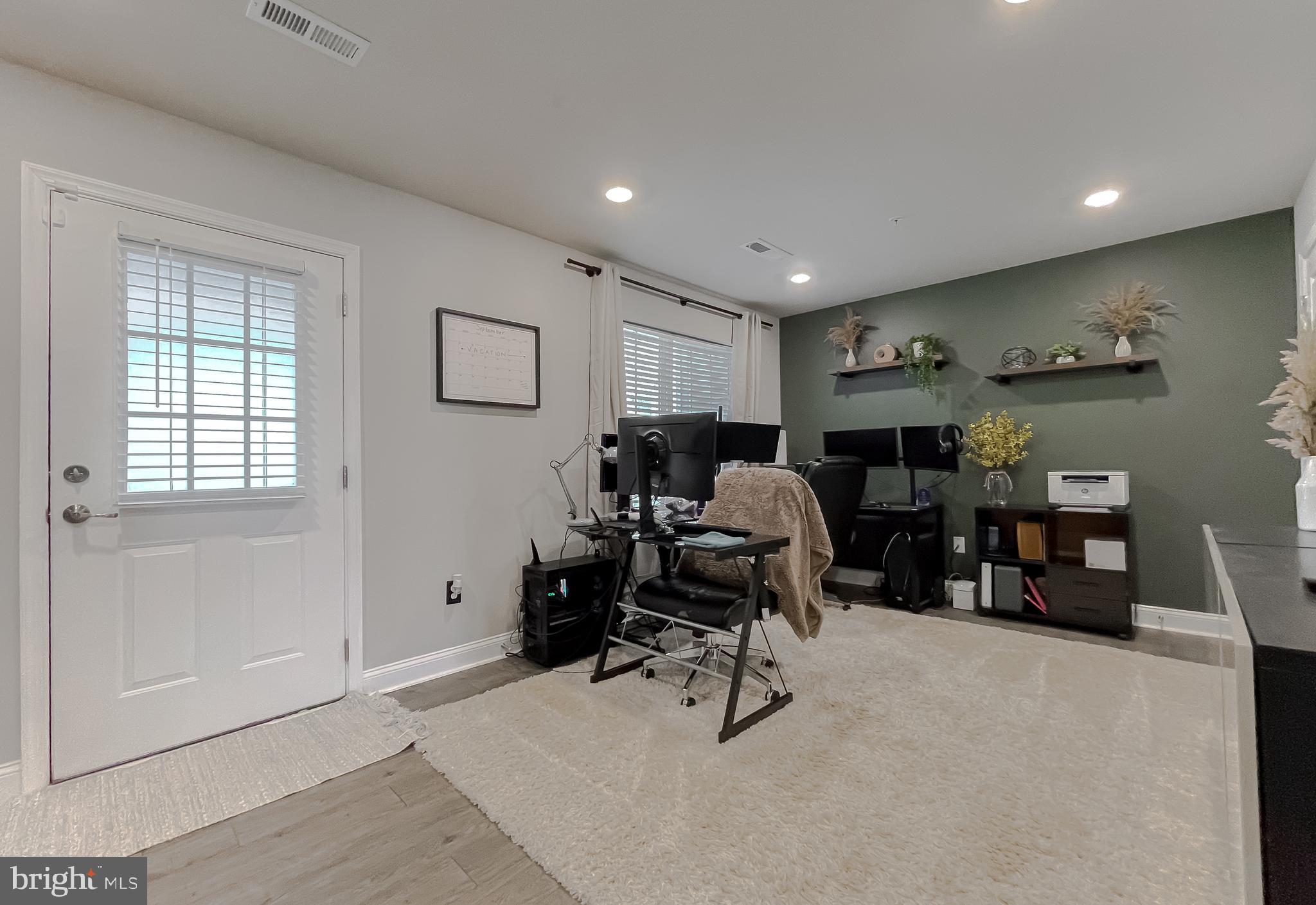 23771 MYRTLE GLEN WAY