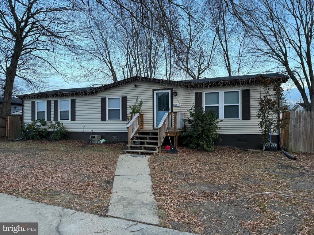 22518 ARMSWORTHY COURT