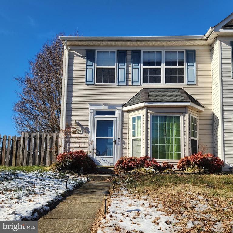 22097 SAINT MICHAELS CIRCLE