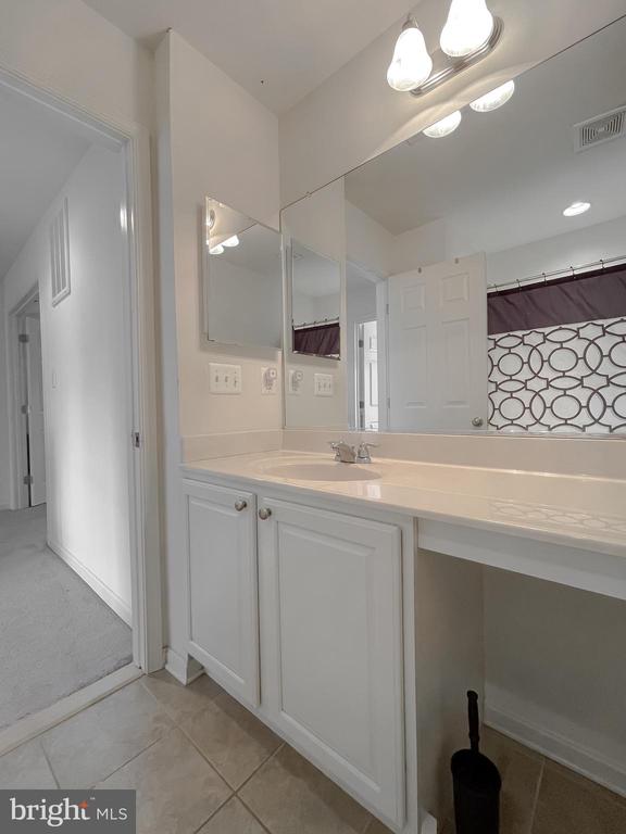22288 SCOTT CIRCLE