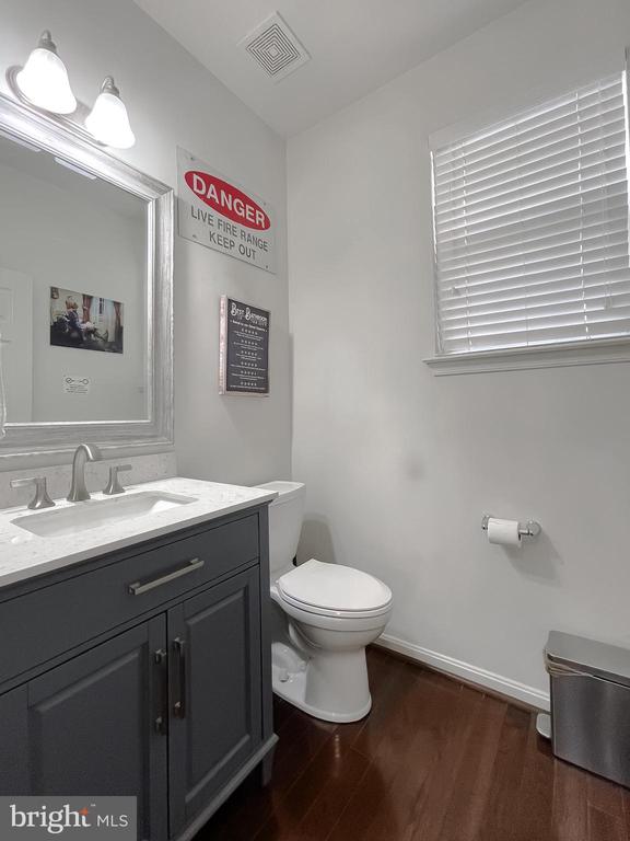 22288 SCOTT CIRCLE
