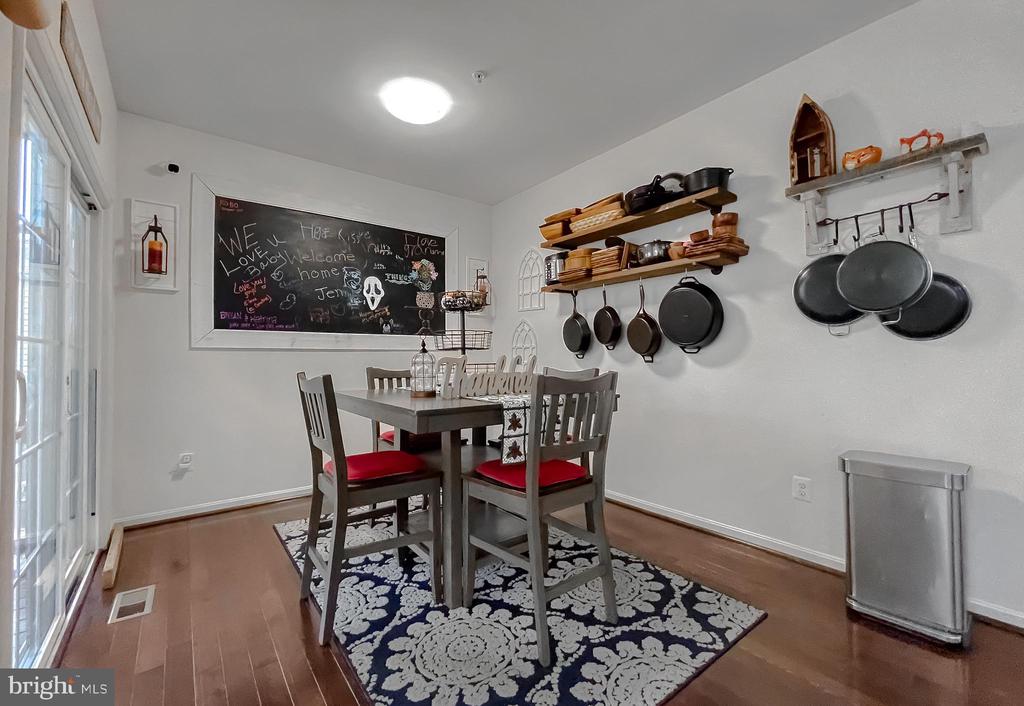 22288 SCOTT CIRCLE