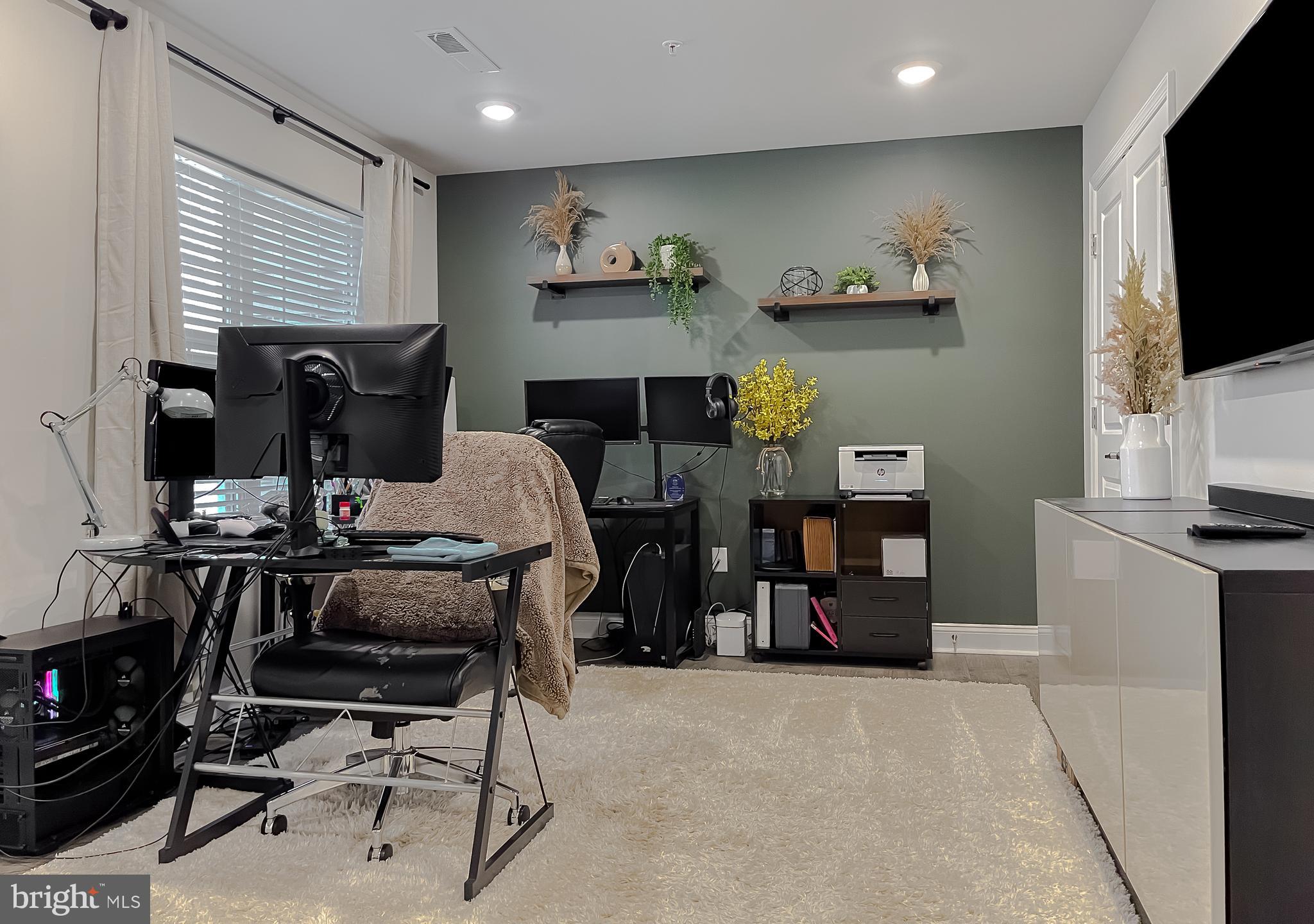 23771 MYRTLE GLEN WAY