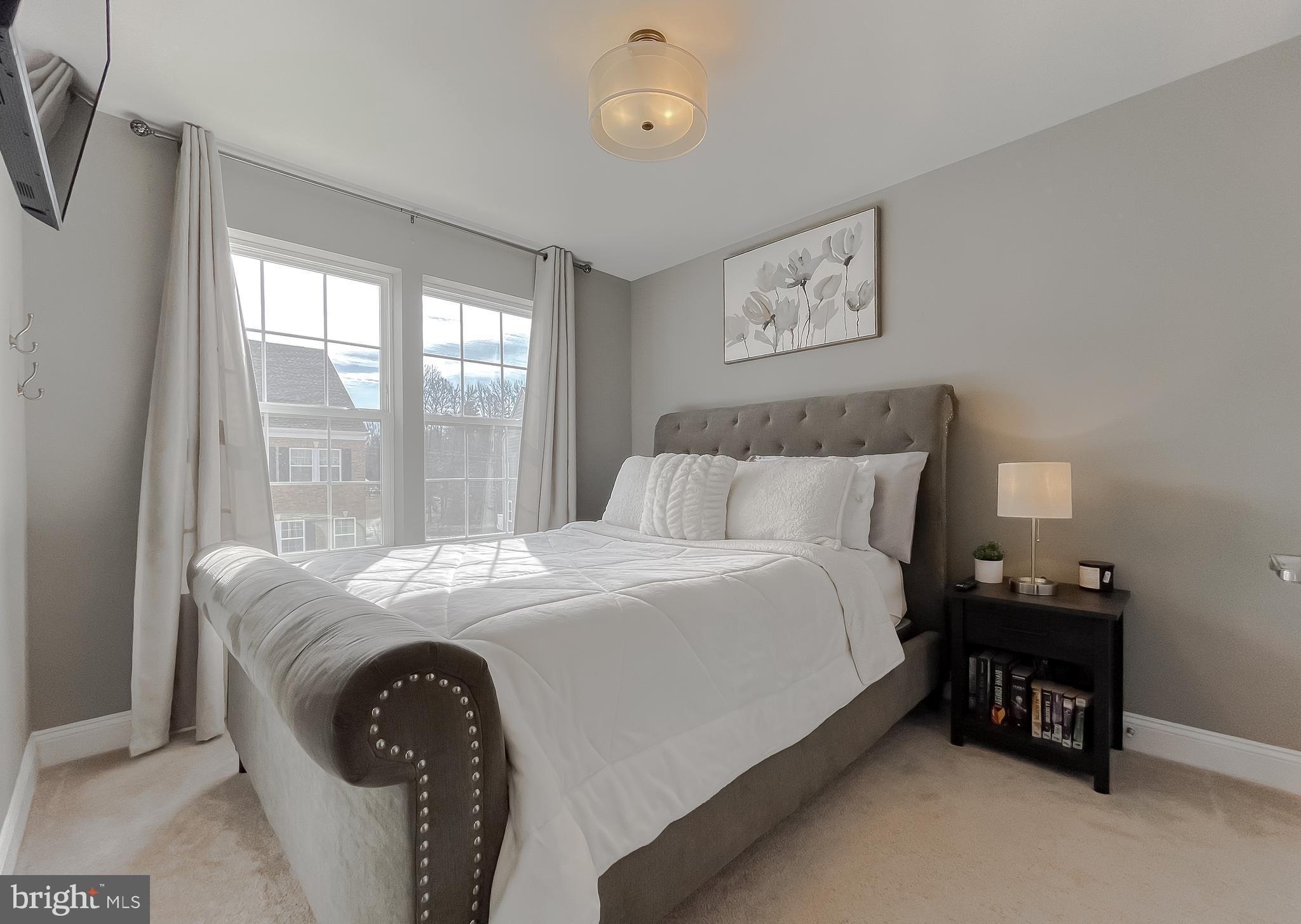 23771 MYRTLE GLEN WAY