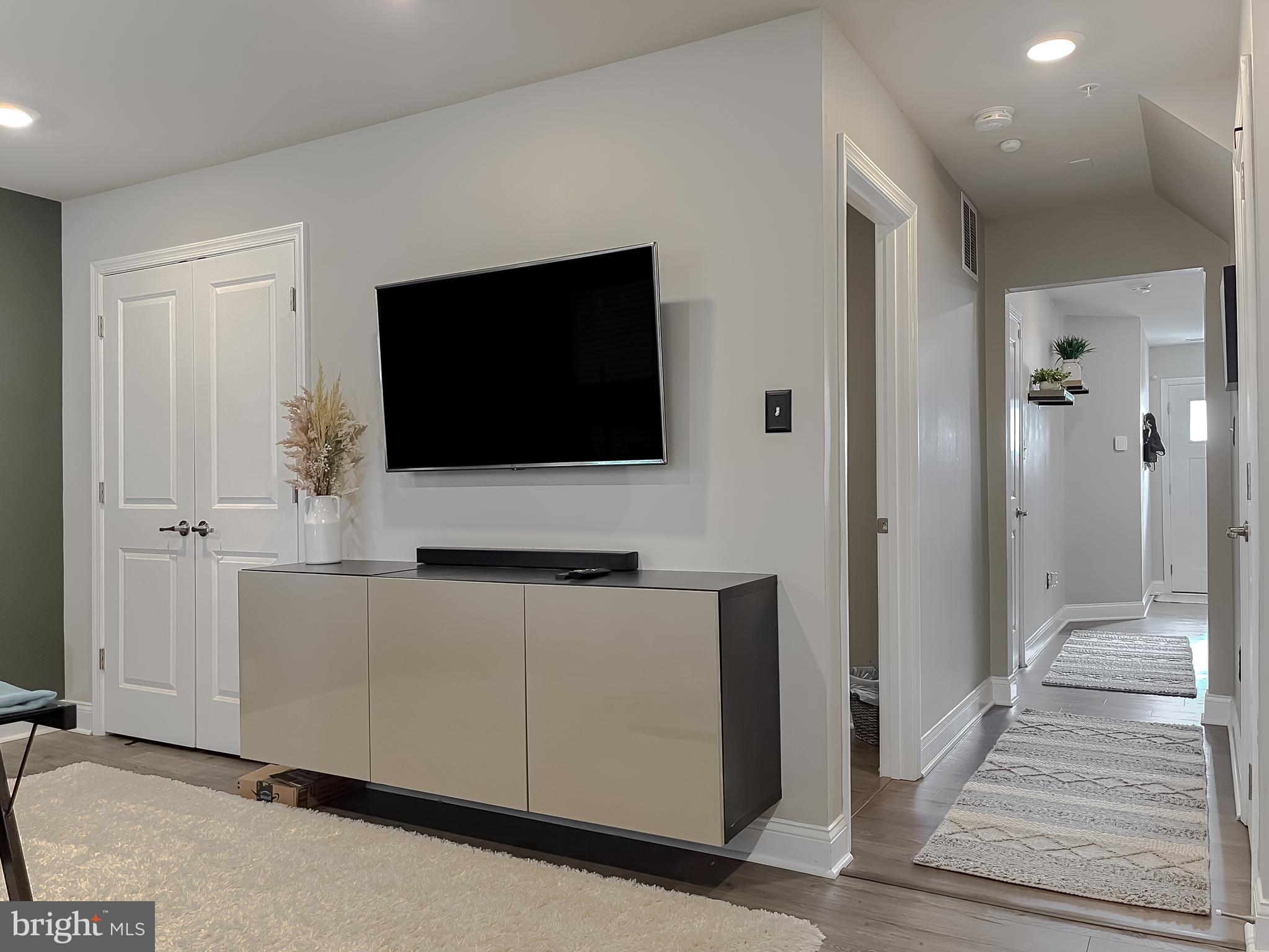 23771 MYRTLE GLEN WAY