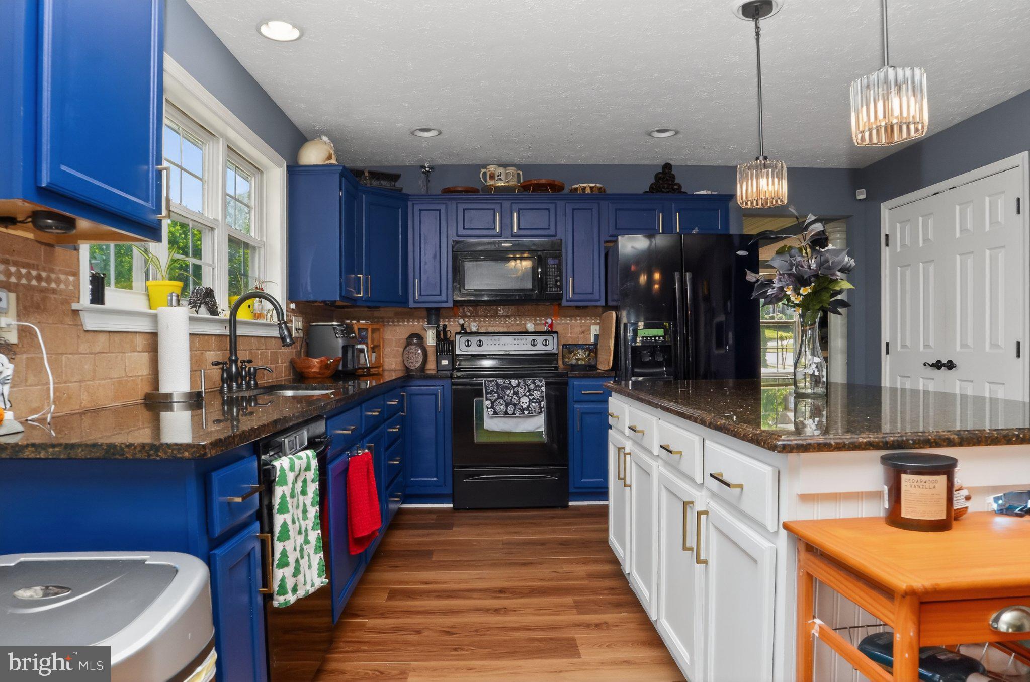 46684 ROBERT LEON DRIVE
