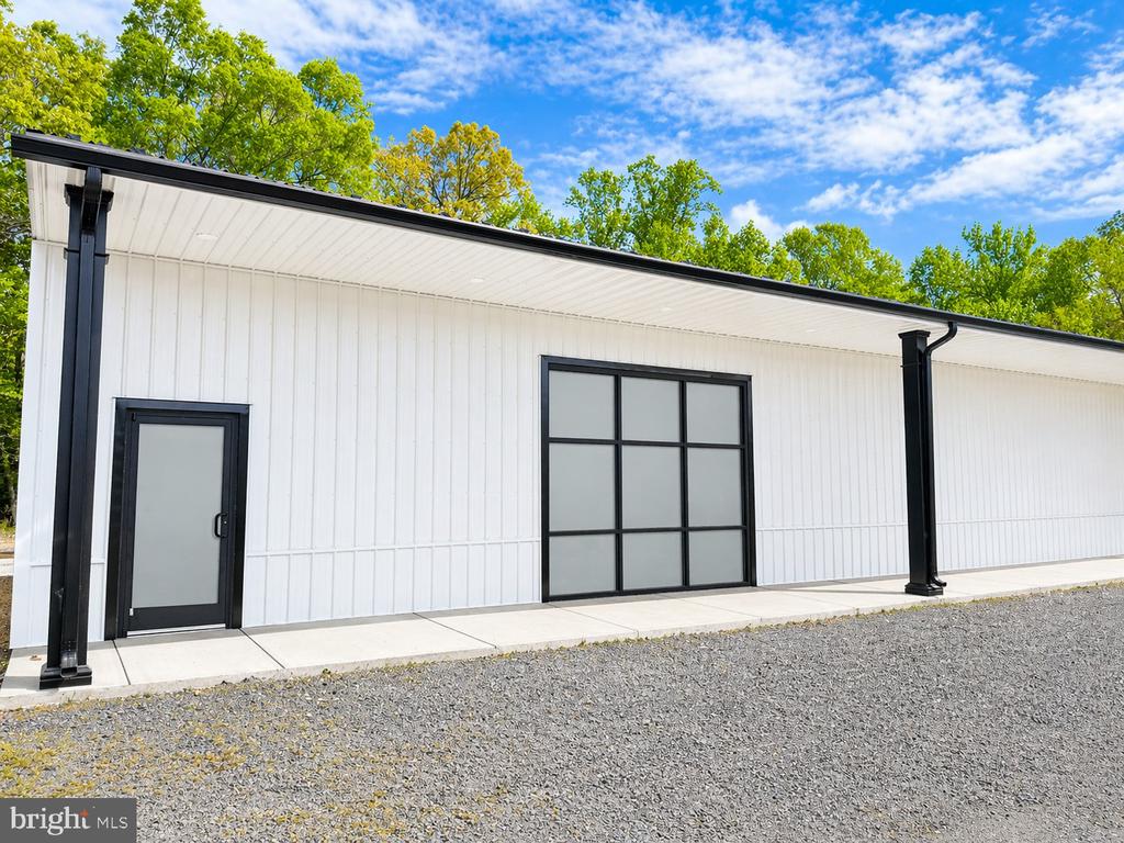 21030 POINT LOOKOUT ROAD