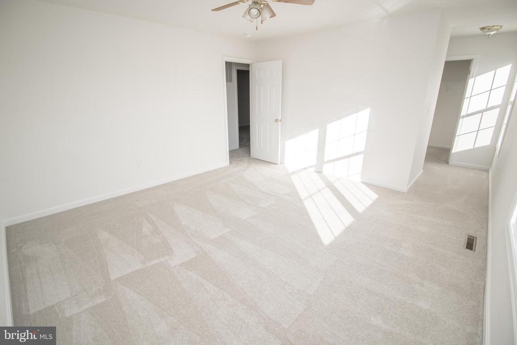 21421 MARY MARGARET COURT