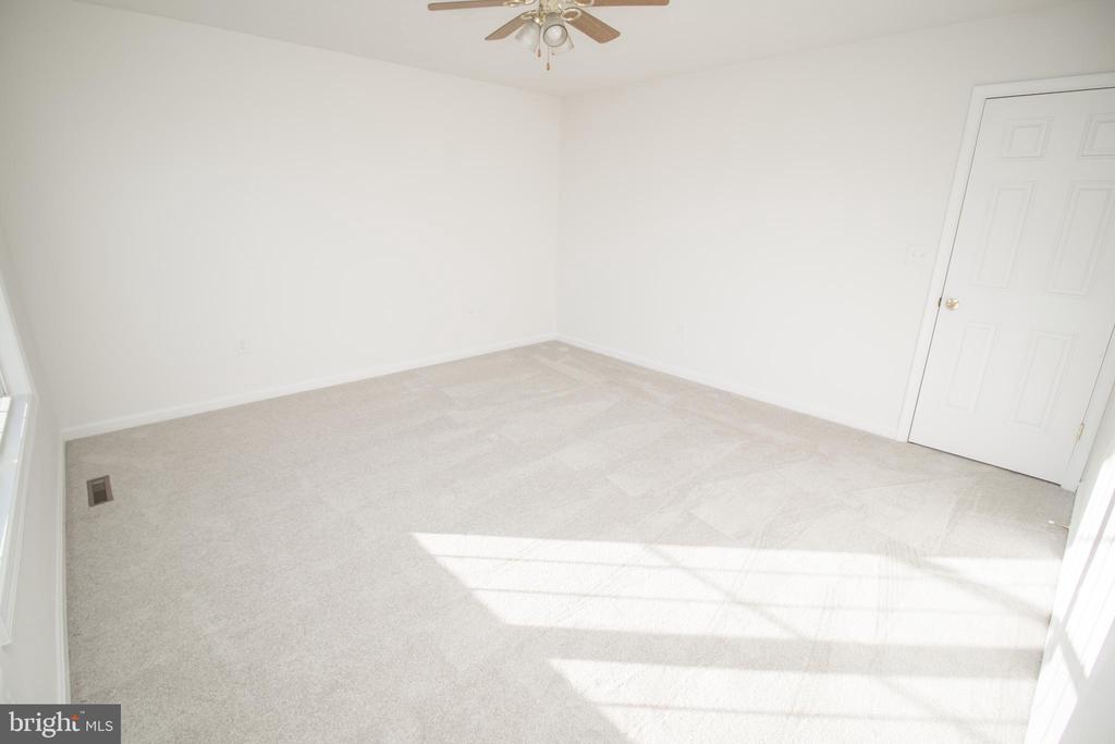 21421 MARY MARGARET COURT