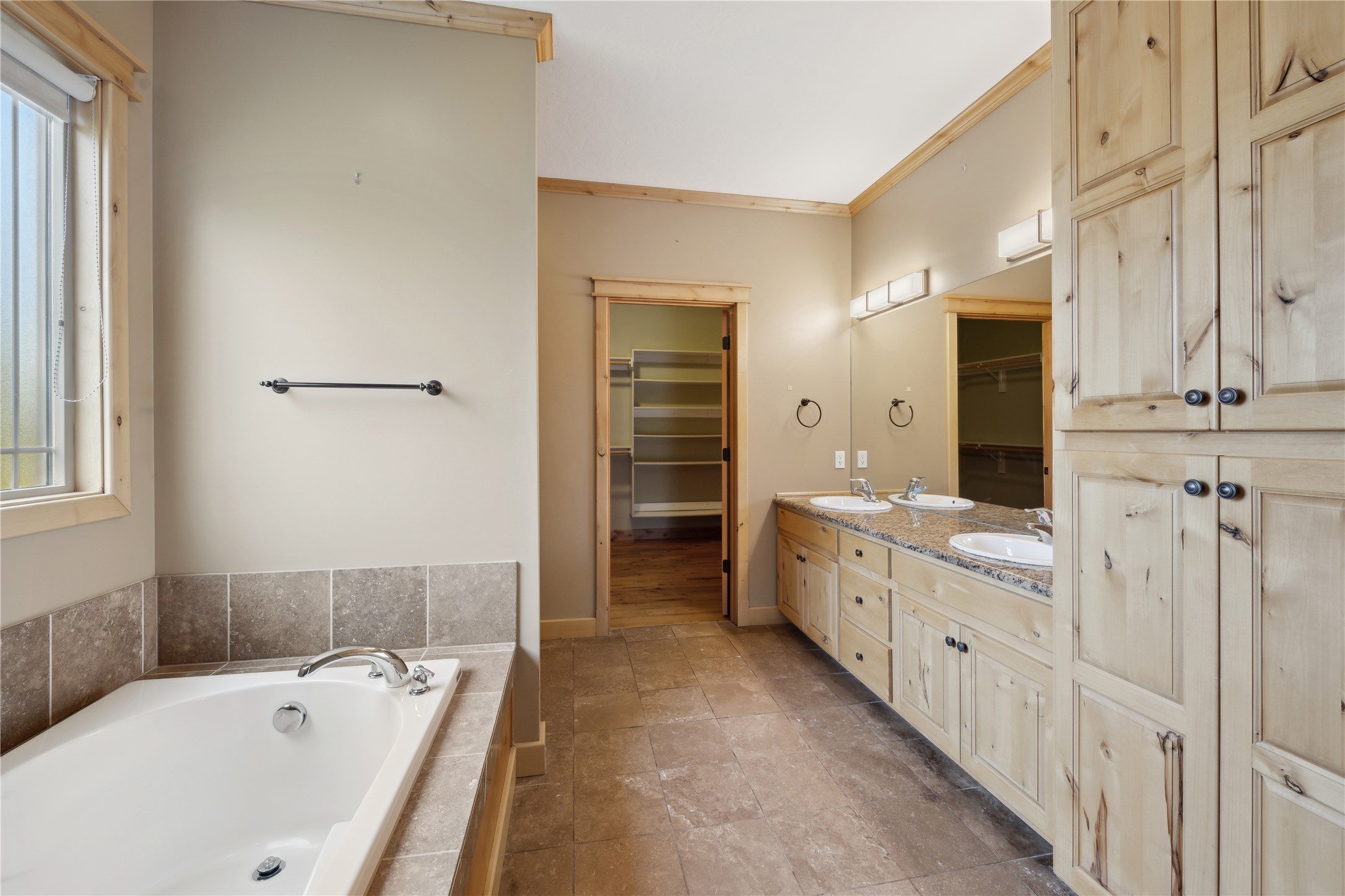 13559 Crescent Moon Drive