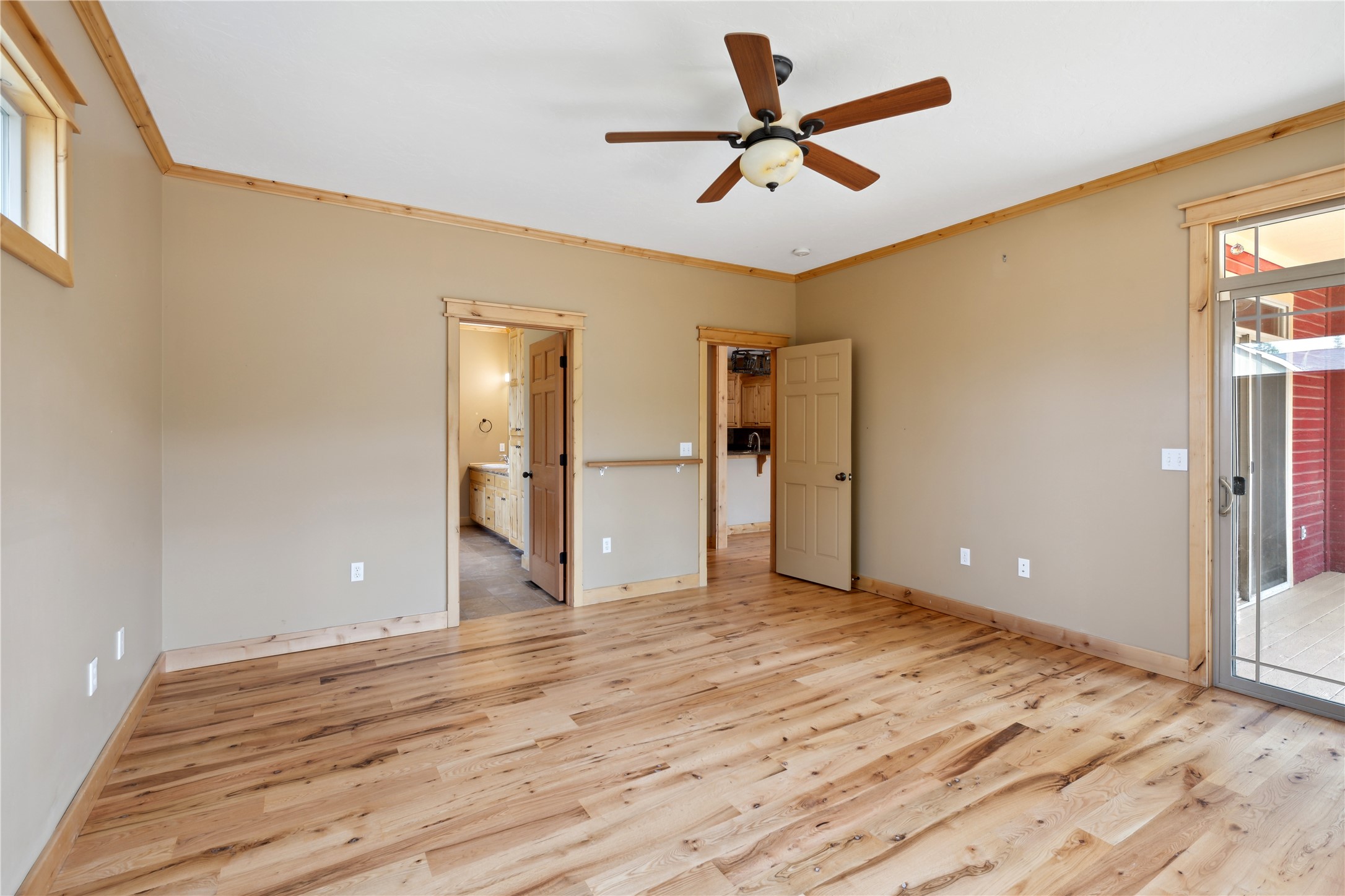 13559 Crescent Moon Drive