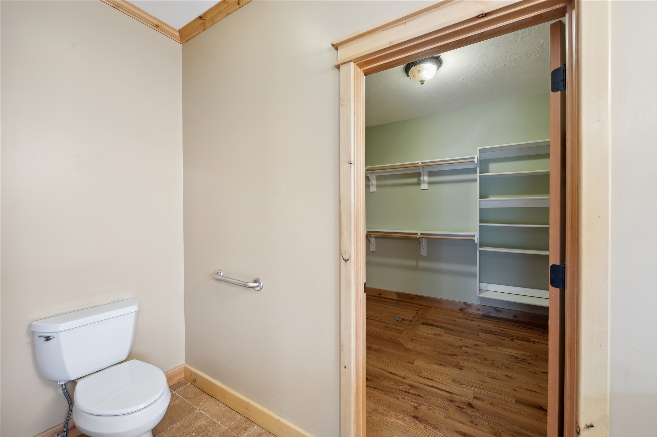 13559 Crescent Moon Drive