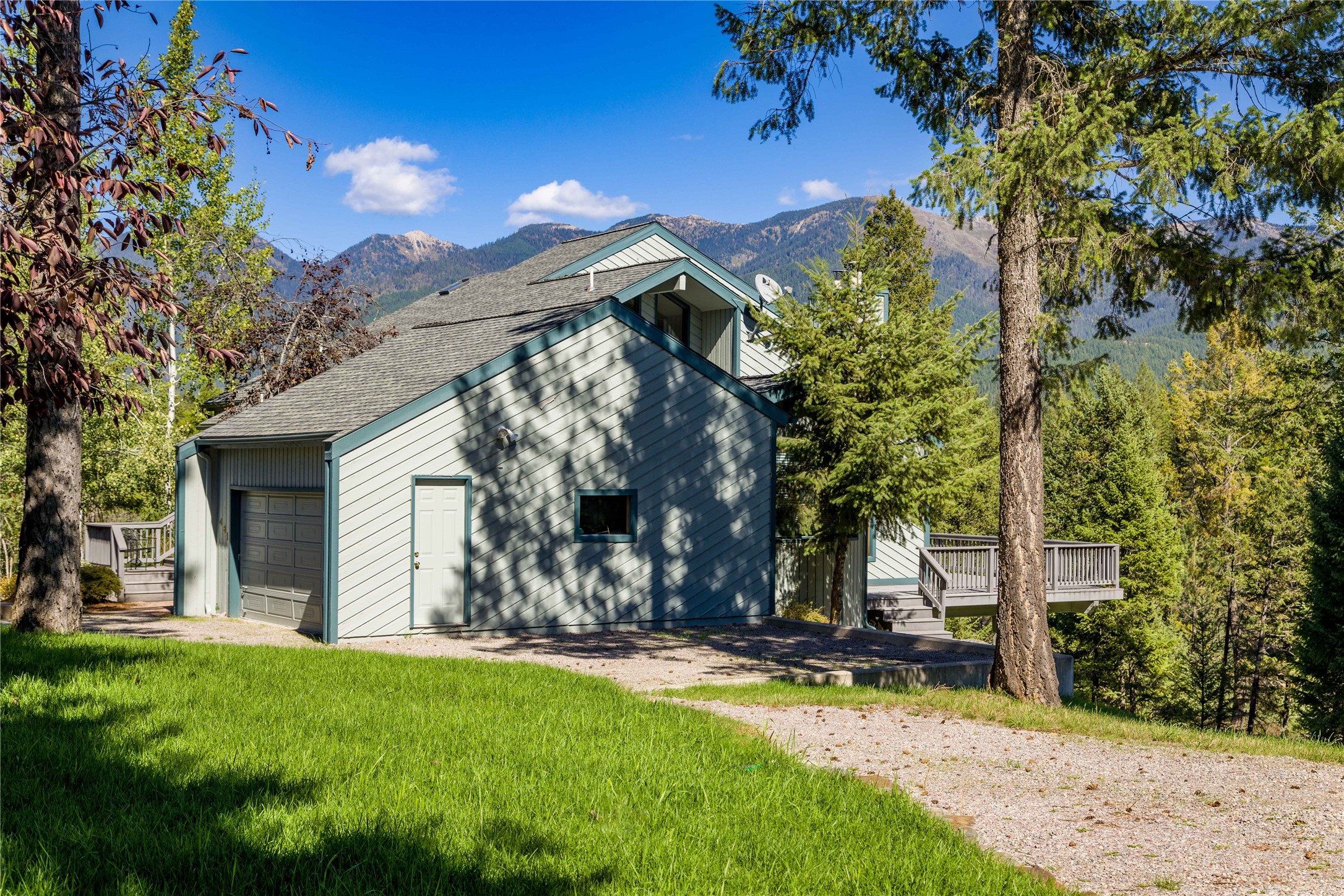 461 S Many Lakes Drive