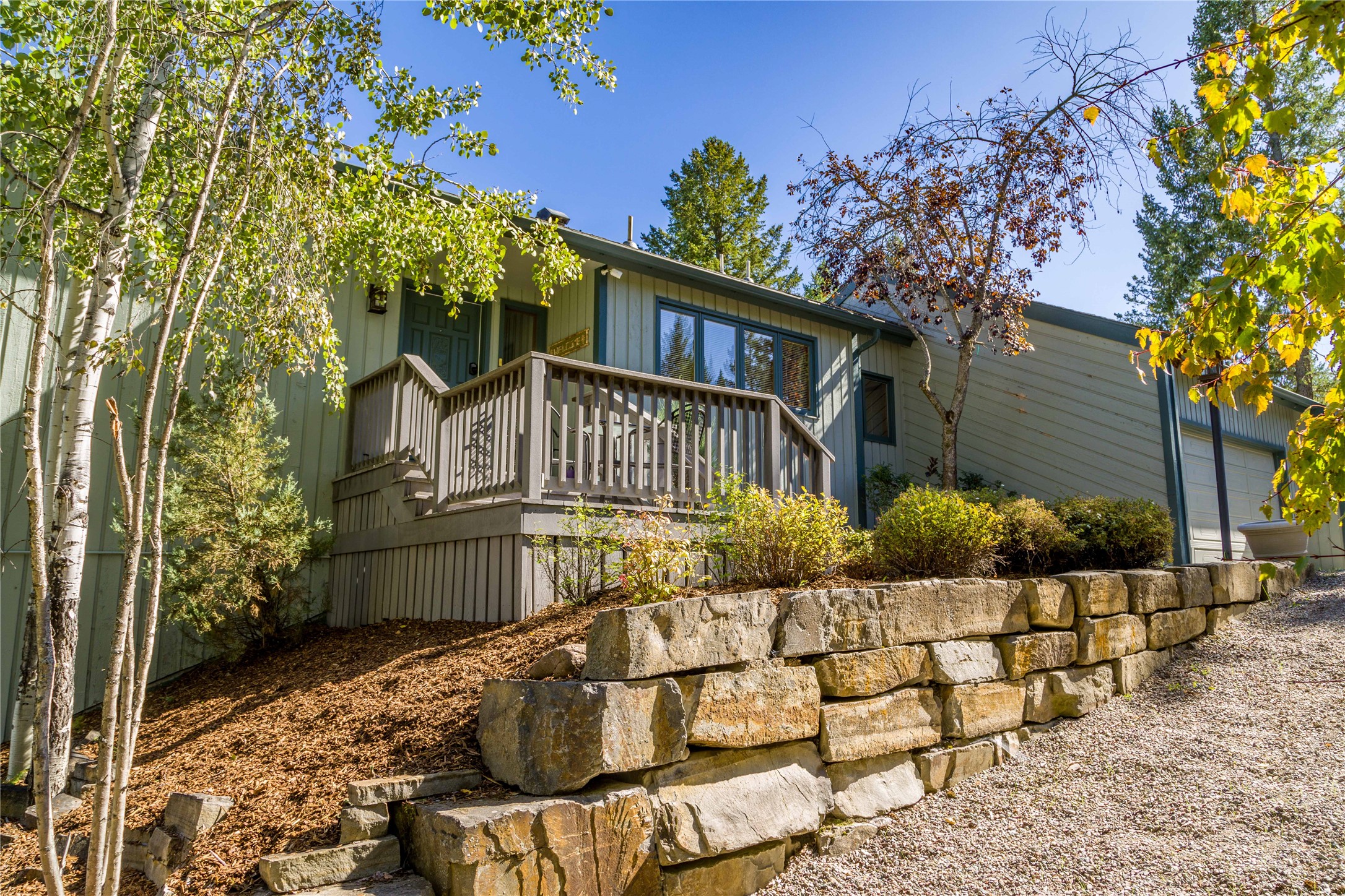 461 S Many Lakes Drive