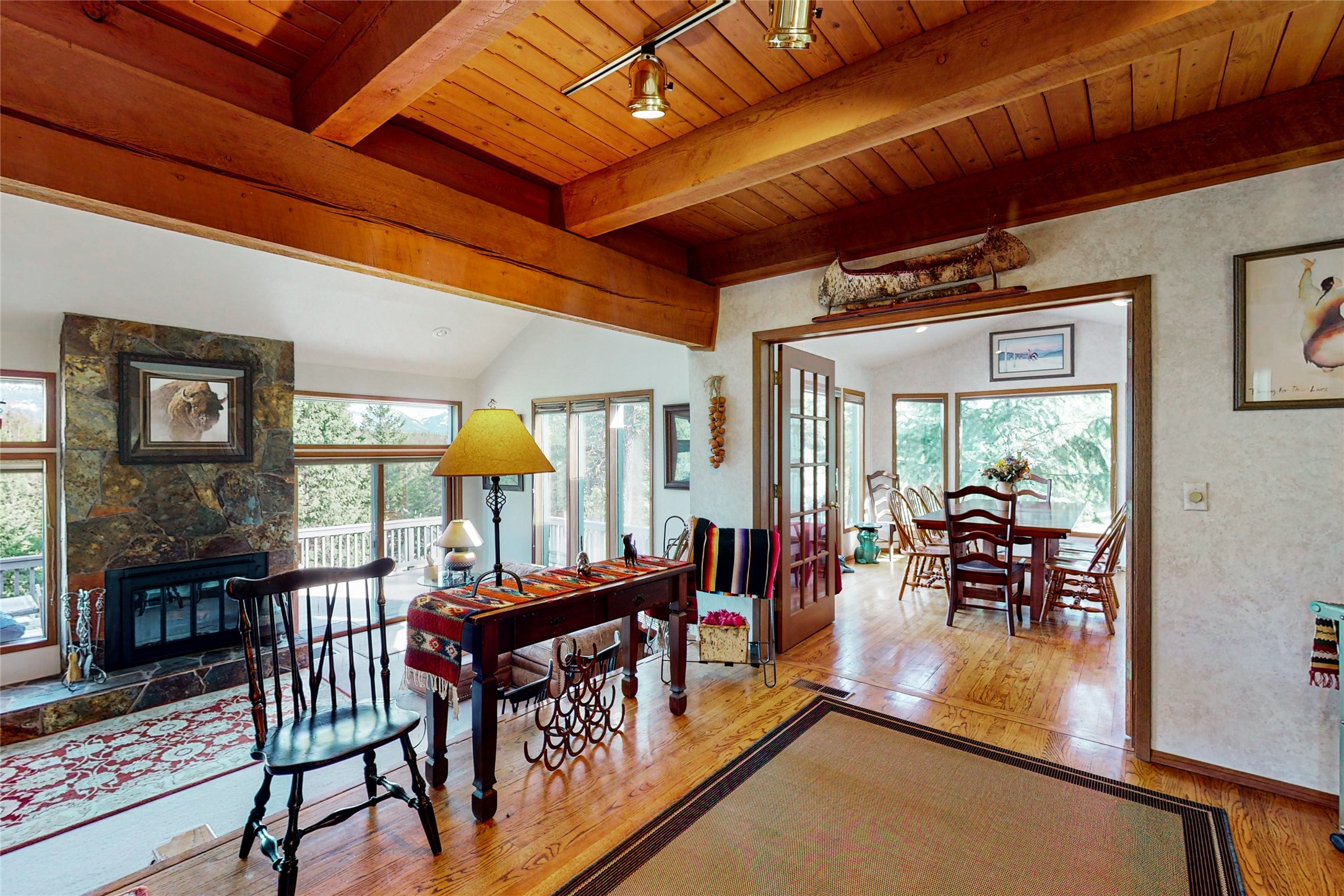 461 S Many Lakes Drive