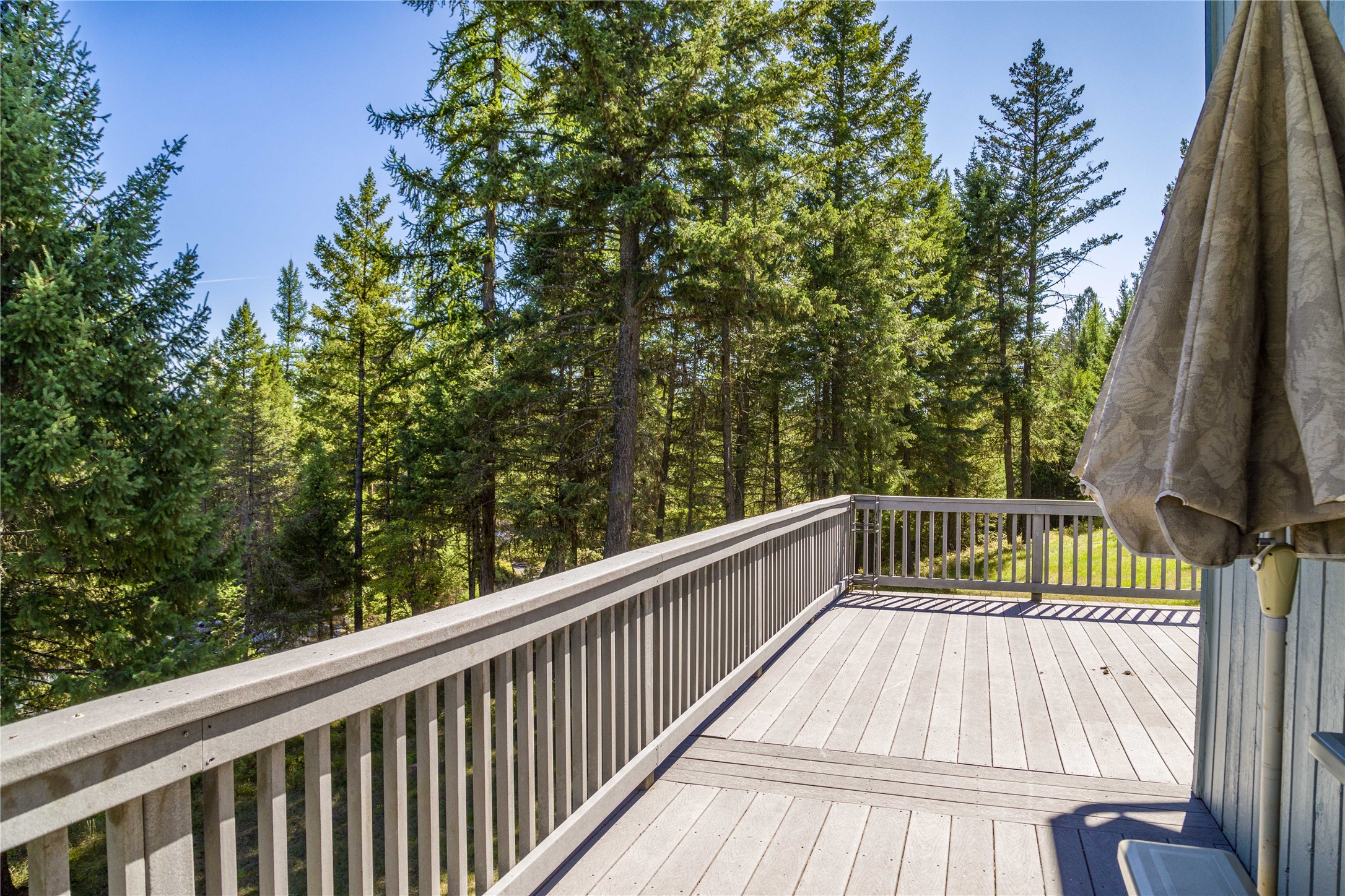 461 S Many Lakes Drive