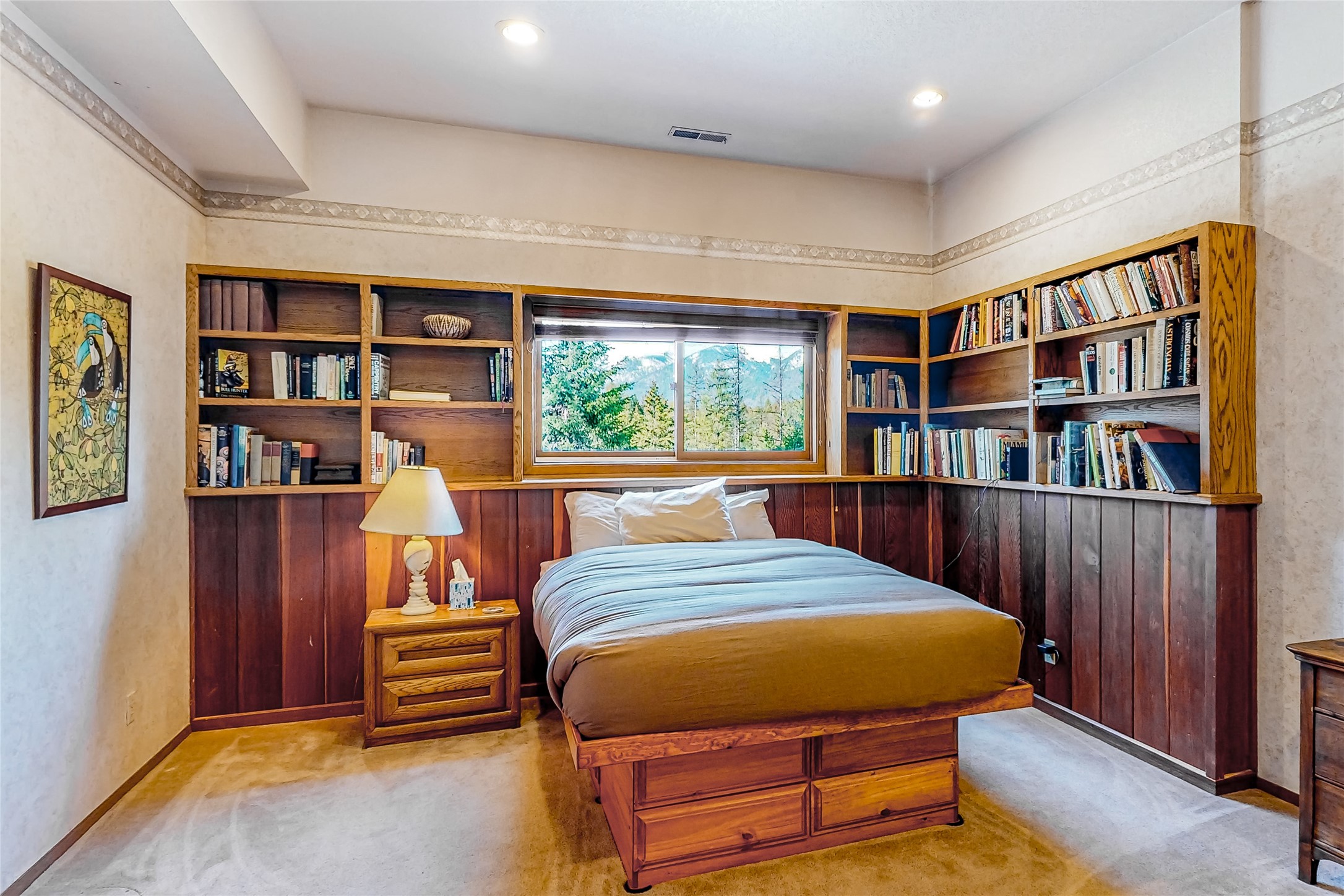 461 S Many Lakes Drive