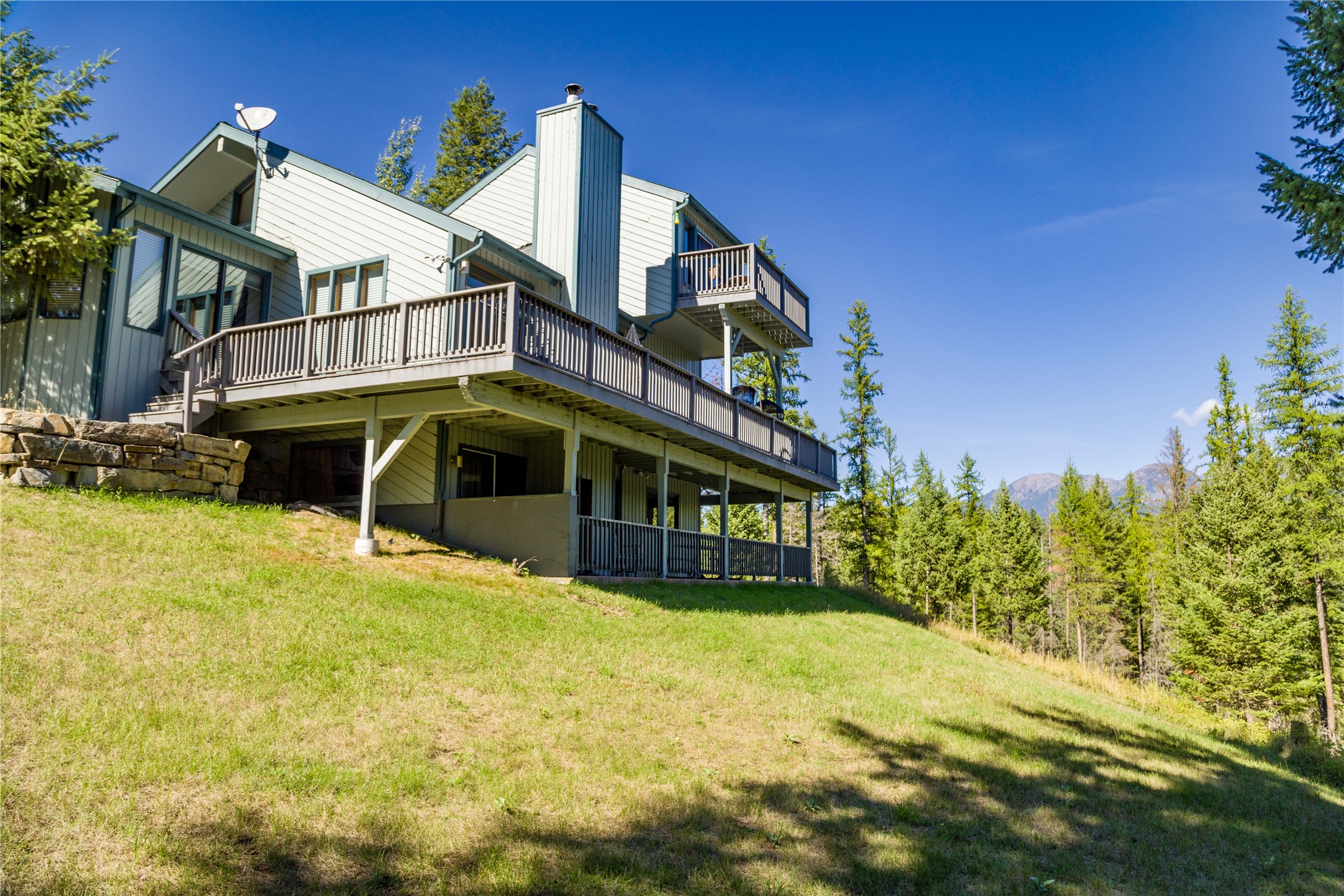 461 S Many Lakes Drive