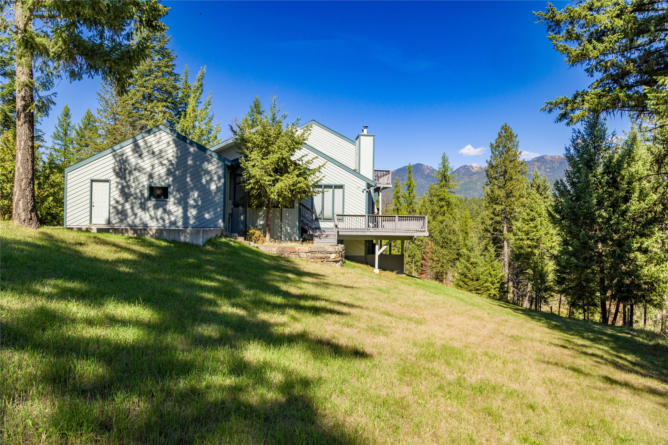 461 S Many Lakes Drive