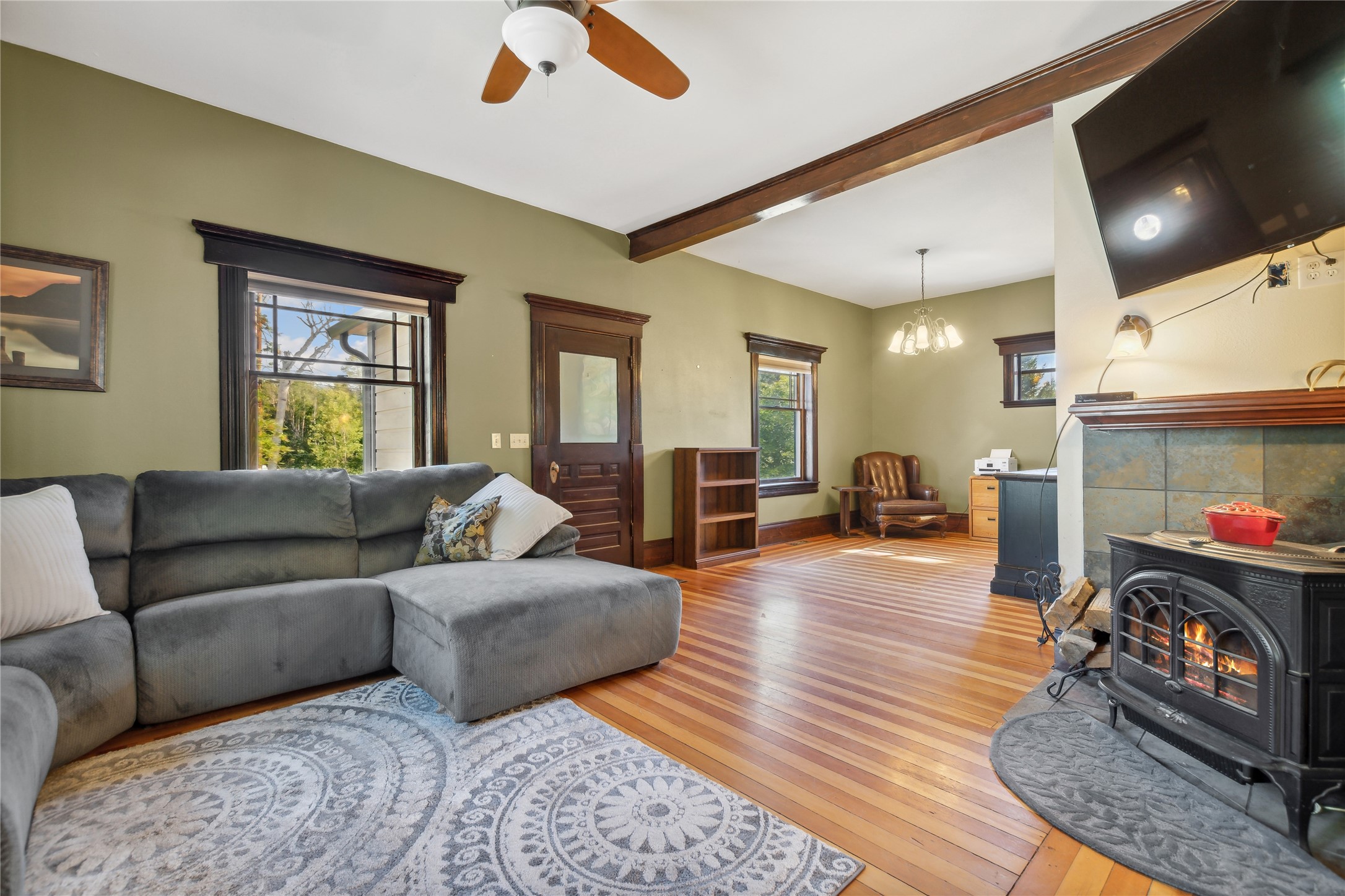 2033 Lion Mountain Road