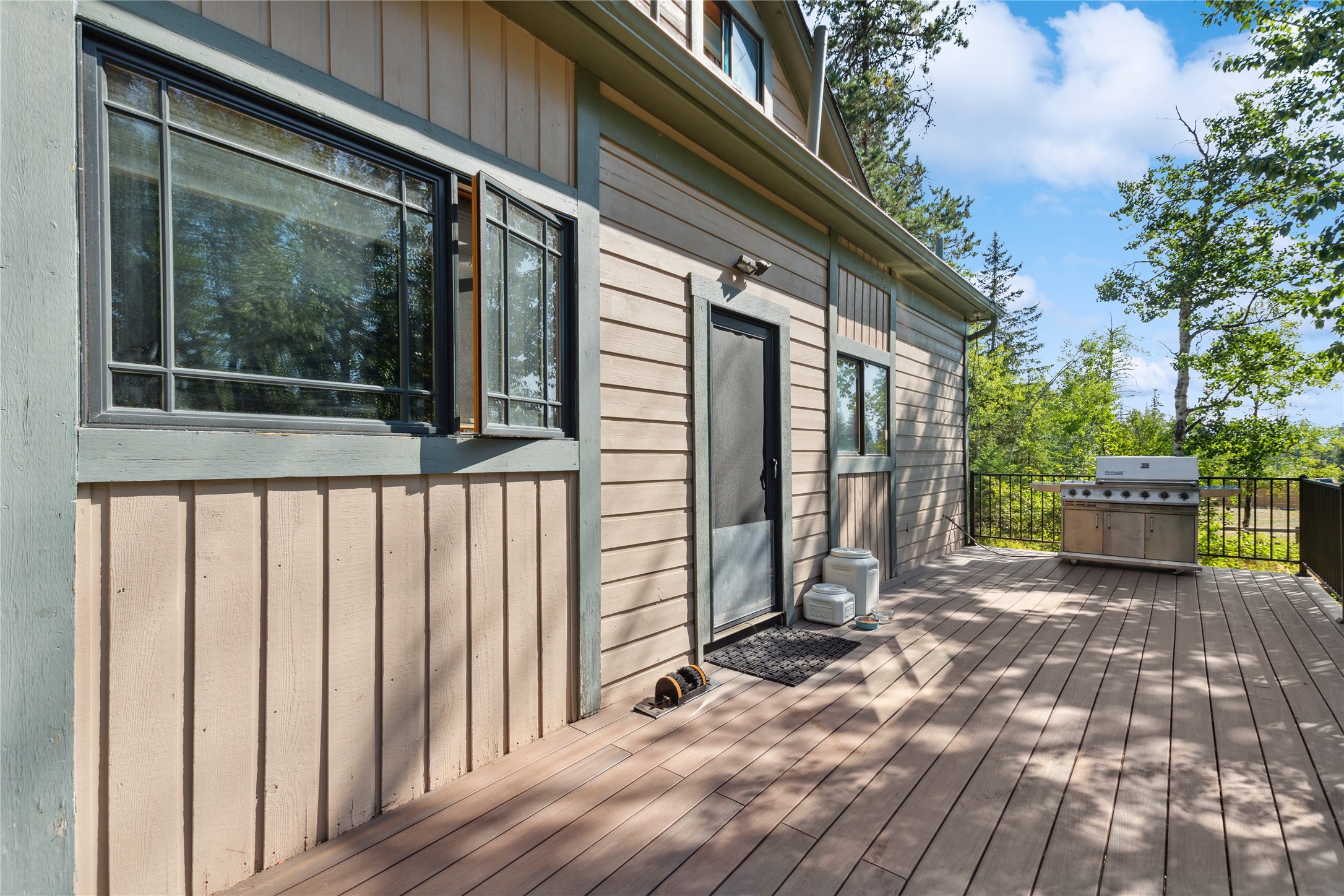 2033 Lion Mountain Road