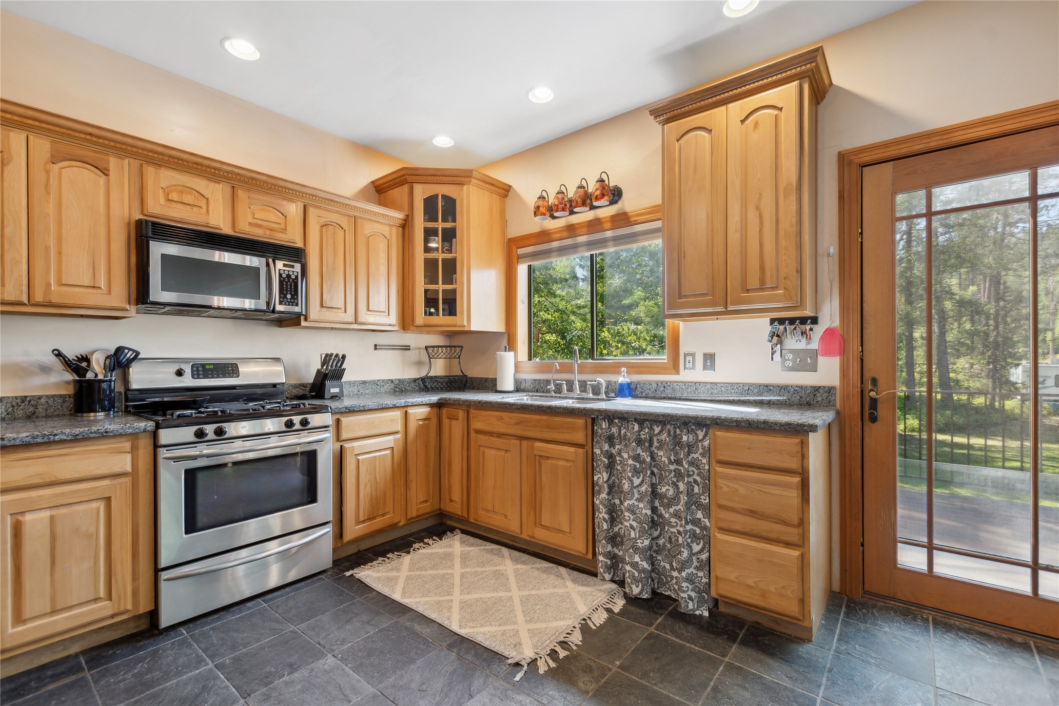 2033 Lion Mountain Road