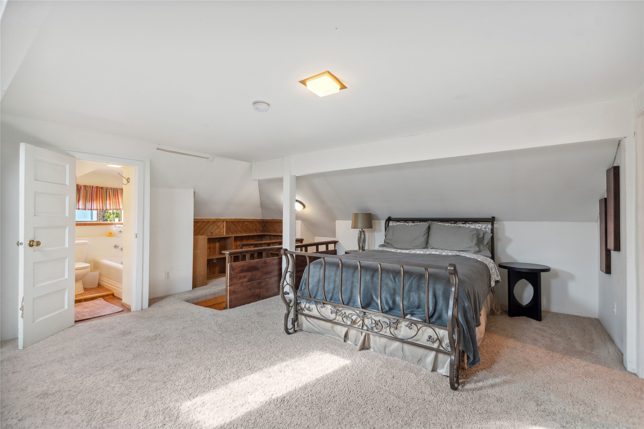 2033 Lion Mountain Road