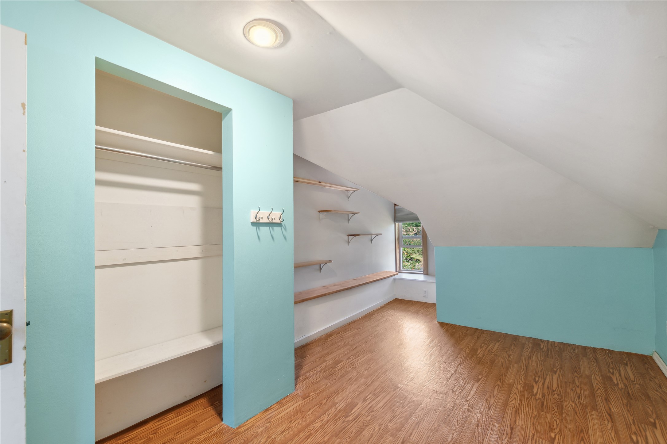 2033 Lion Mountain Road