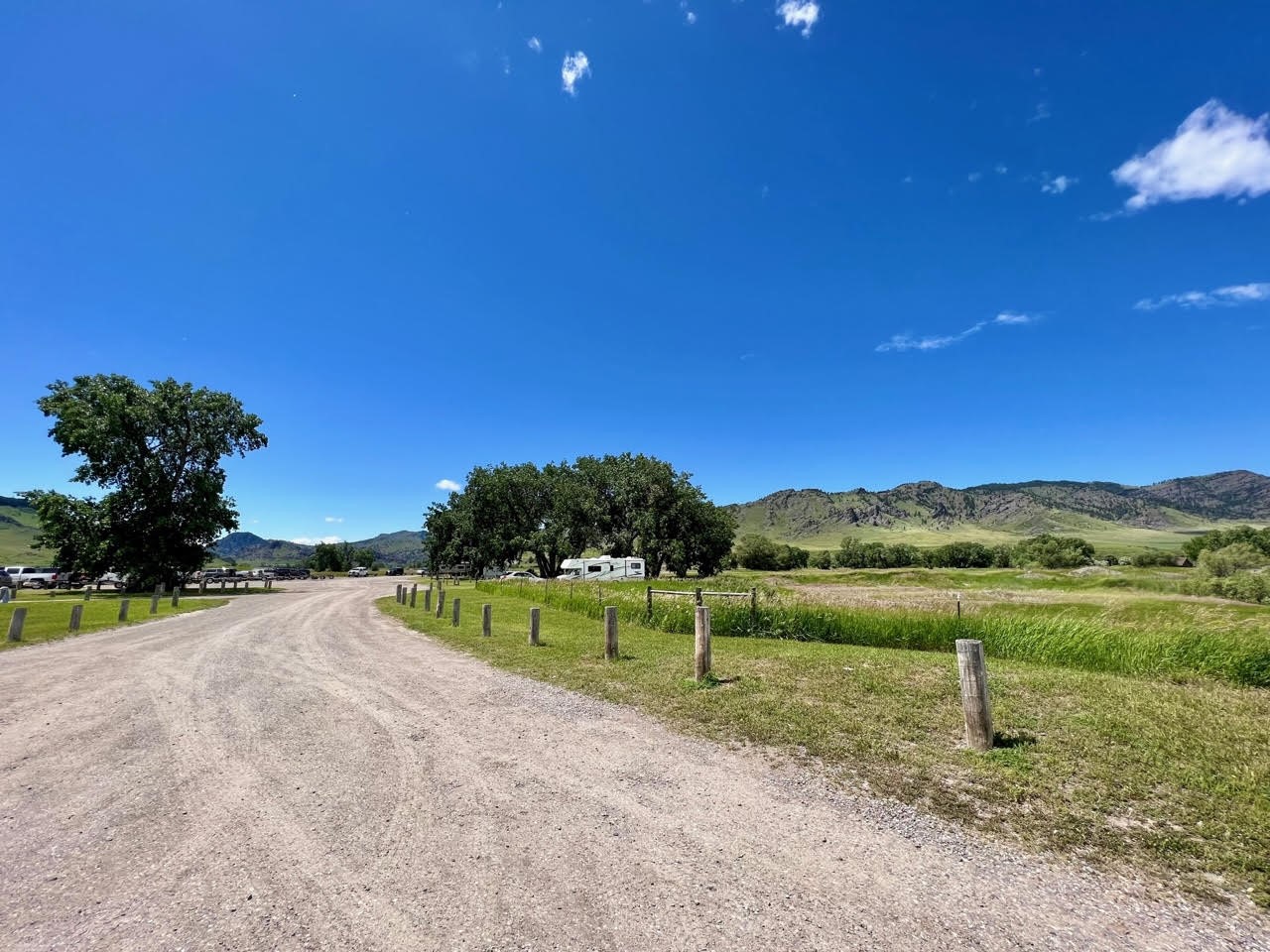 2152 & 2126 Old Us Highway 91