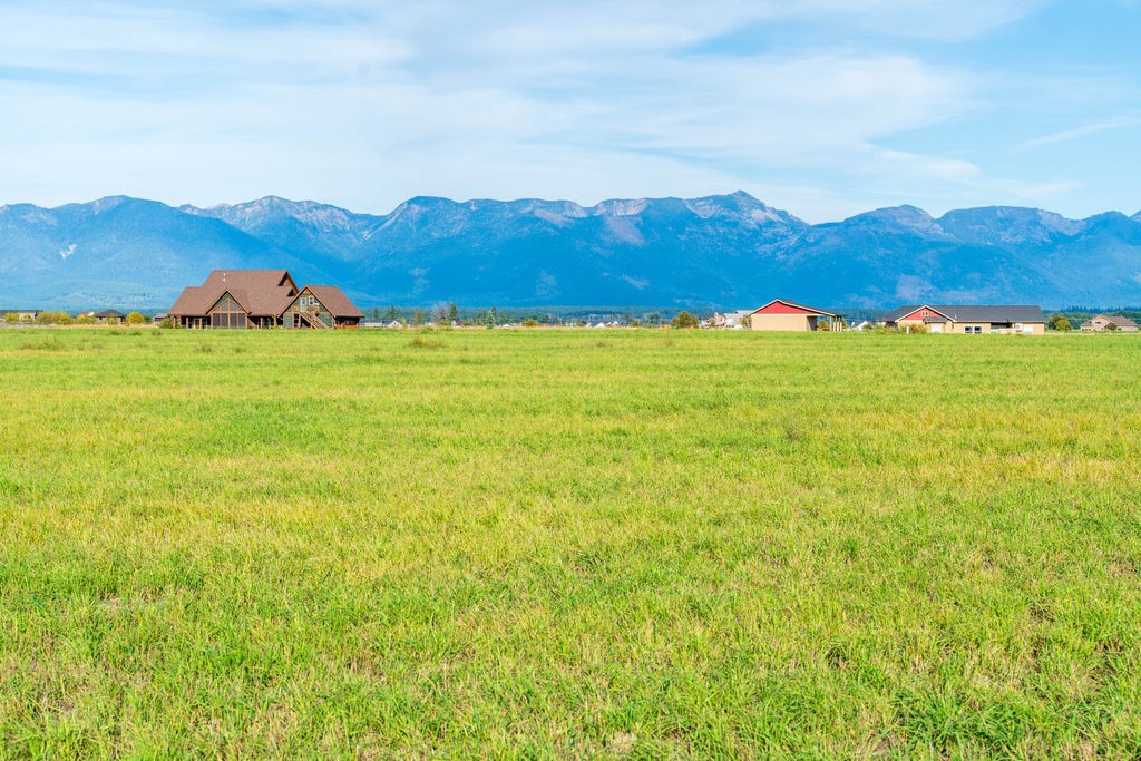 163 Flight Line Lane