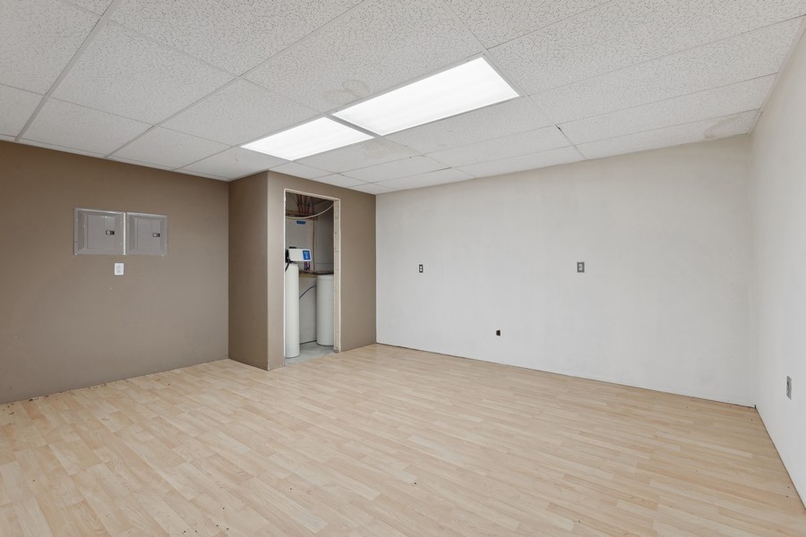 3857 MT Highway 40 W