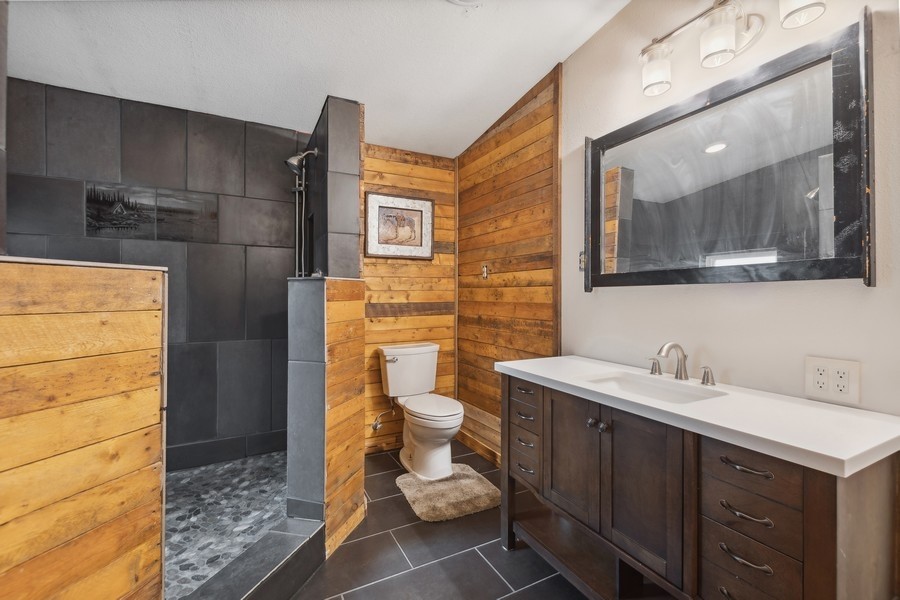 3857 MT Highway 40 W