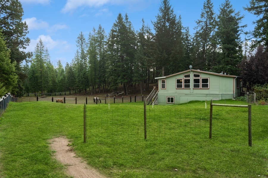 3857 MT Highway 40 W