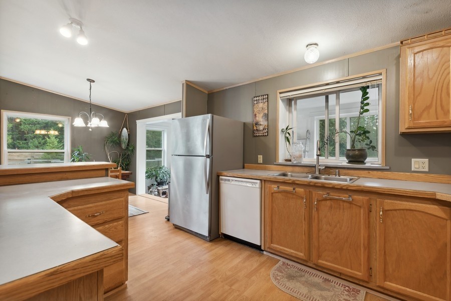 3857 MT Highway 40 W