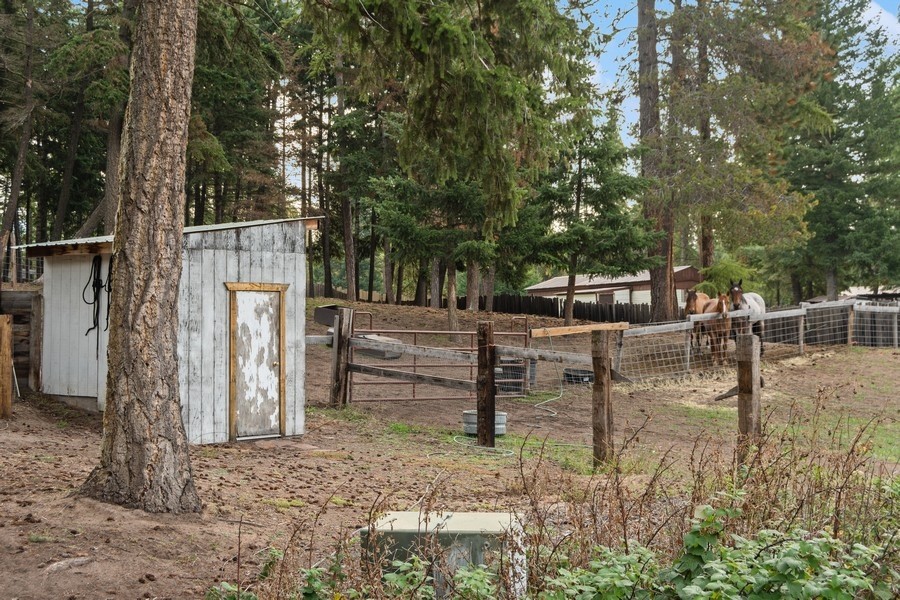 3857 MT Highway 40 W