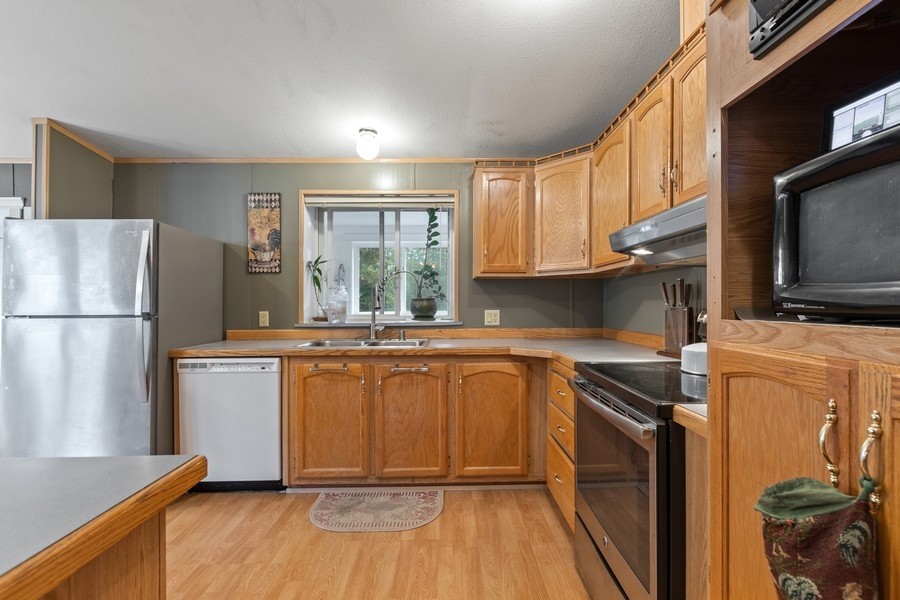 3857 MT Highway 40 W