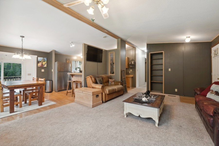 3857 MT Highway 40 W