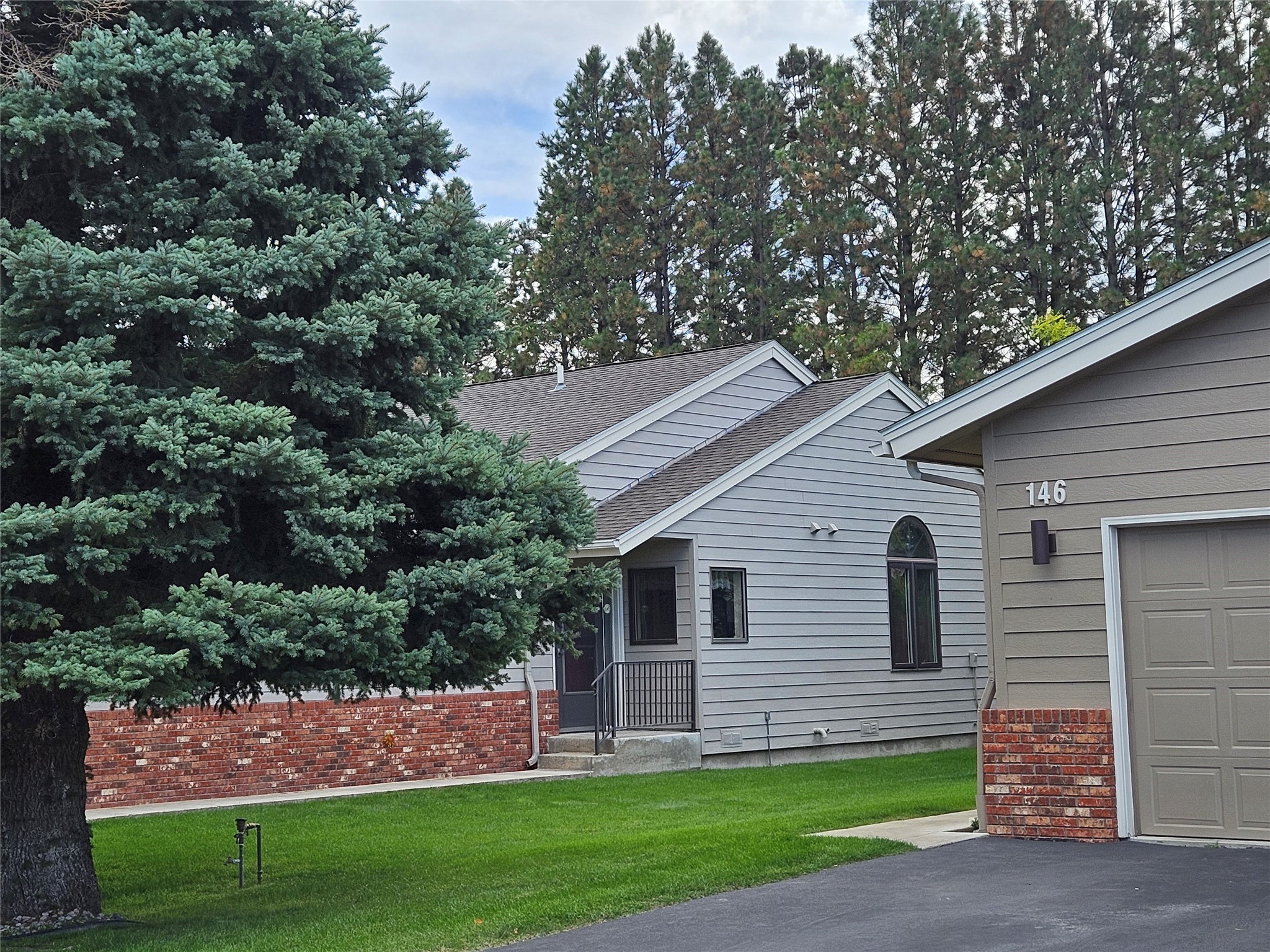 145 Fairway Boulevard