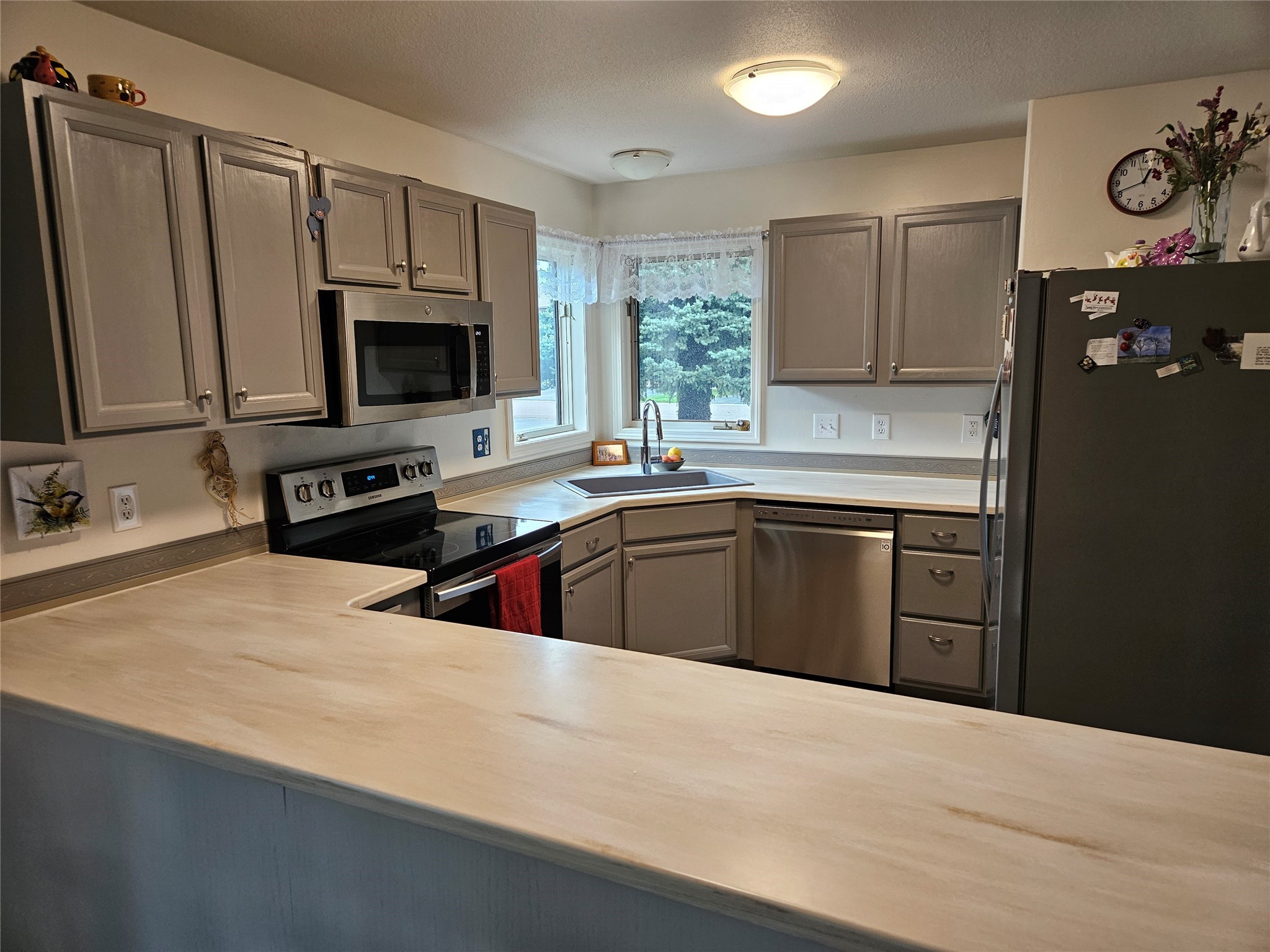 145 Fairway Boulevard